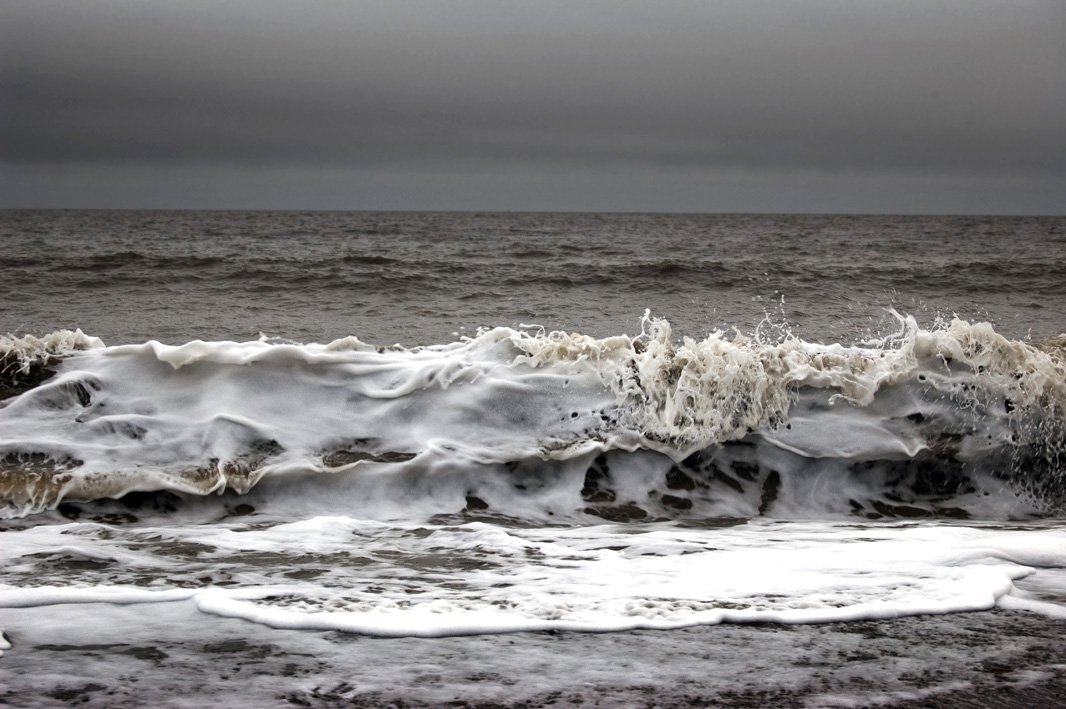 27 Wave 27 Gorleston Jan 2012 copy 2.jpg