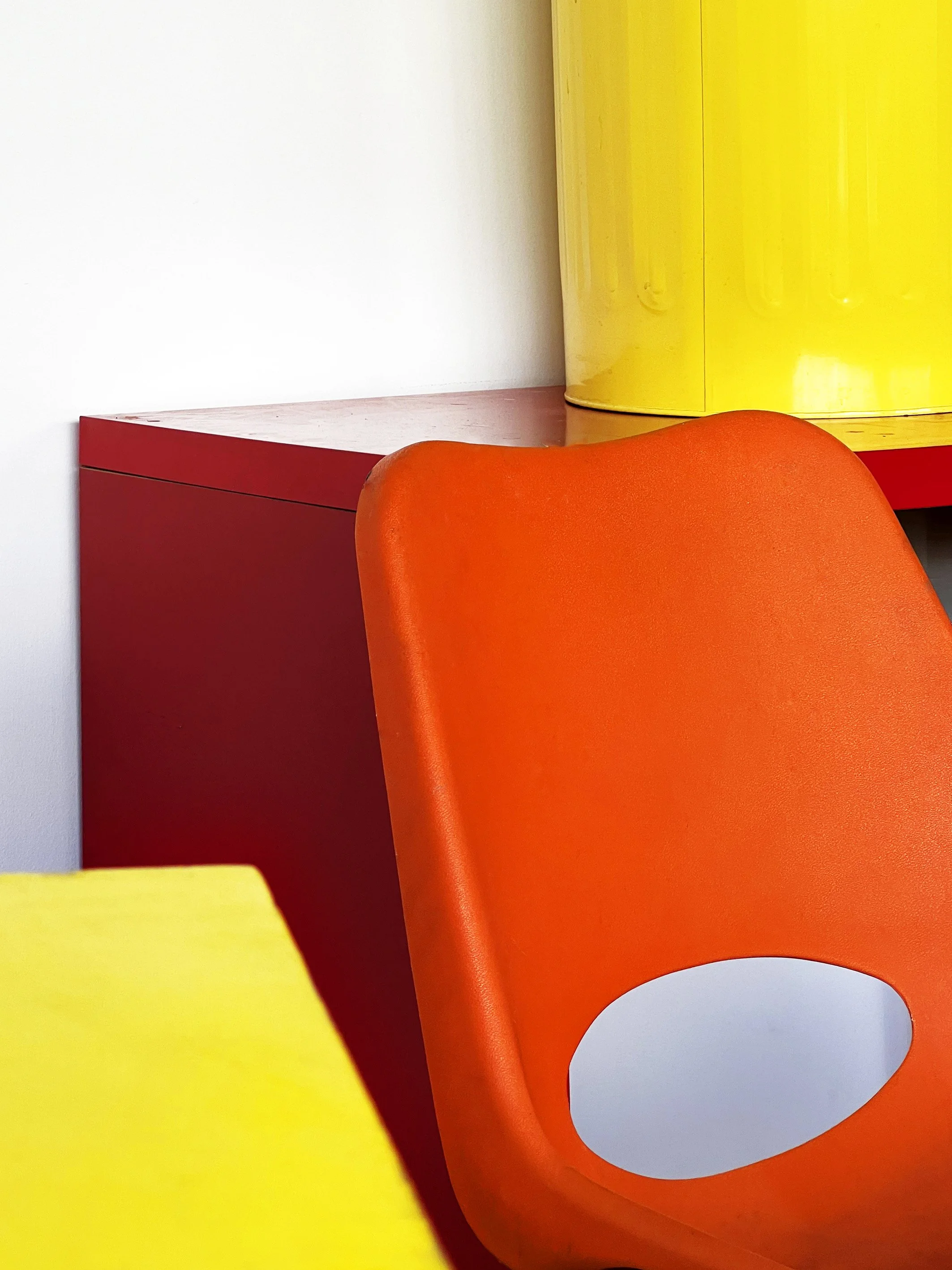 Chair mondrian 1 Artpocket June 2022 copy.jpg