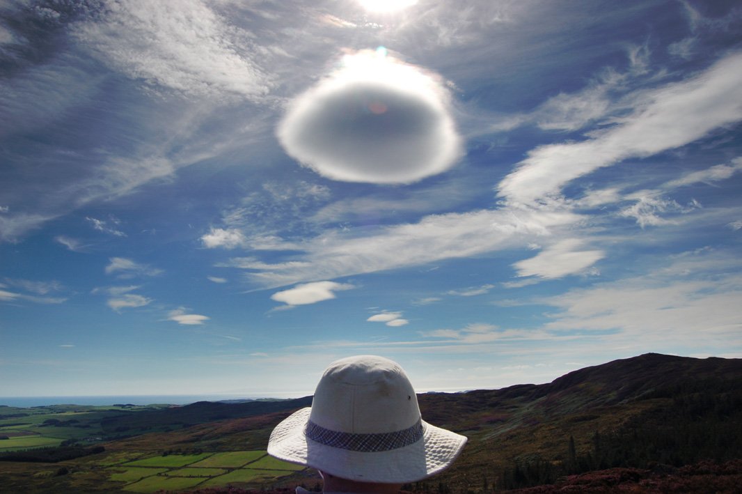 01 29 blob cloud and hat Screel Hill copy 4.jpg