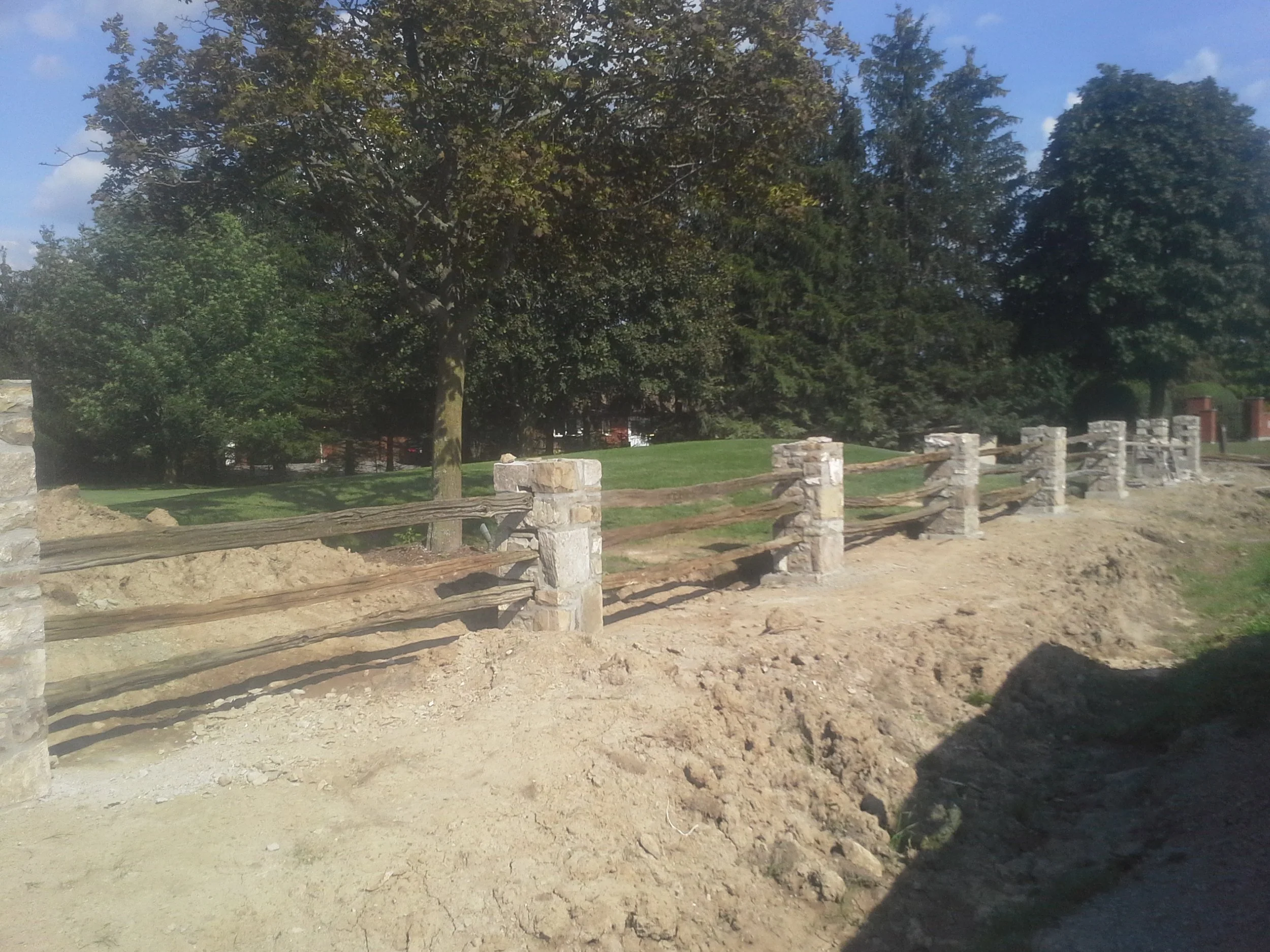 GATE PILLARS mid18- stone .historical6.jpg