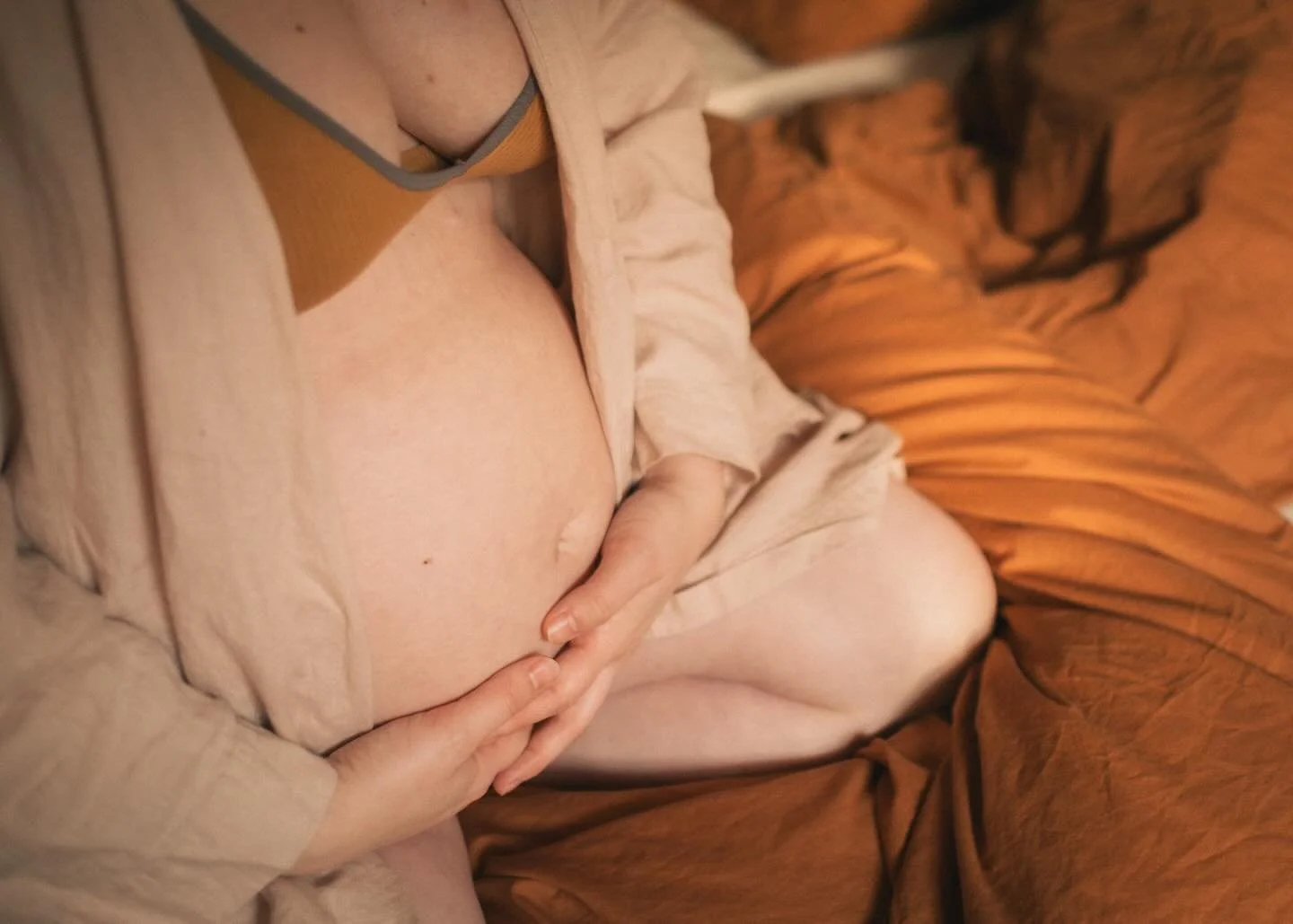Das gro&szlig;e warten und tr&auml;umen auf deine Ankunft. Zwischen nicht mehr und noch nicht. 

#pvmondaydreams @photovogue