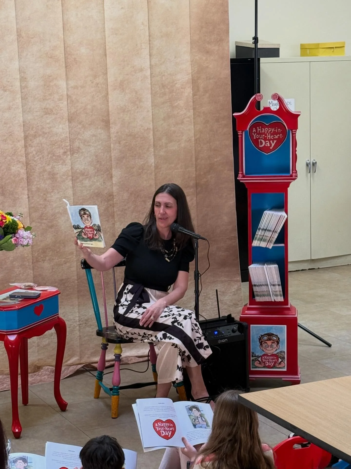 Thank you all for coming out for the #AHappyInYourHeartDay book launch.  Special thank you to the Hammonton Family Success Center for hosting the event in @downtown.hammonton town. #ChooseKindness #HappyInYourHeart #RaiseKindKids #SEL KindnessMatters