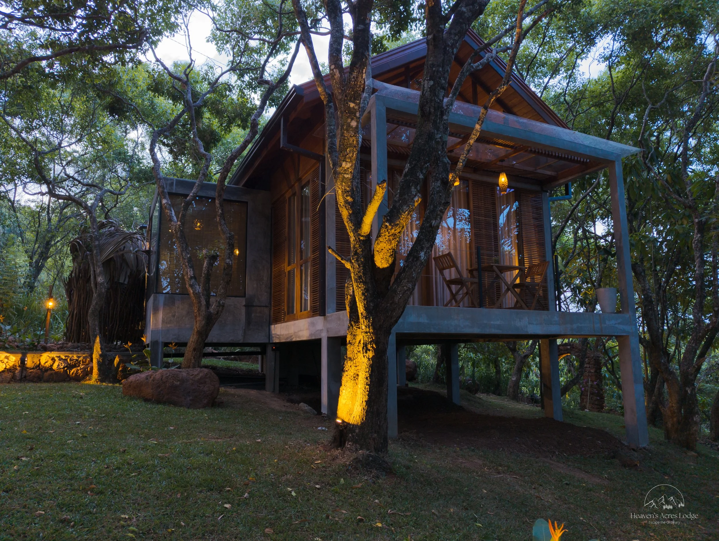 Heaven_s Acres Lodge (13 of 30).jpeg