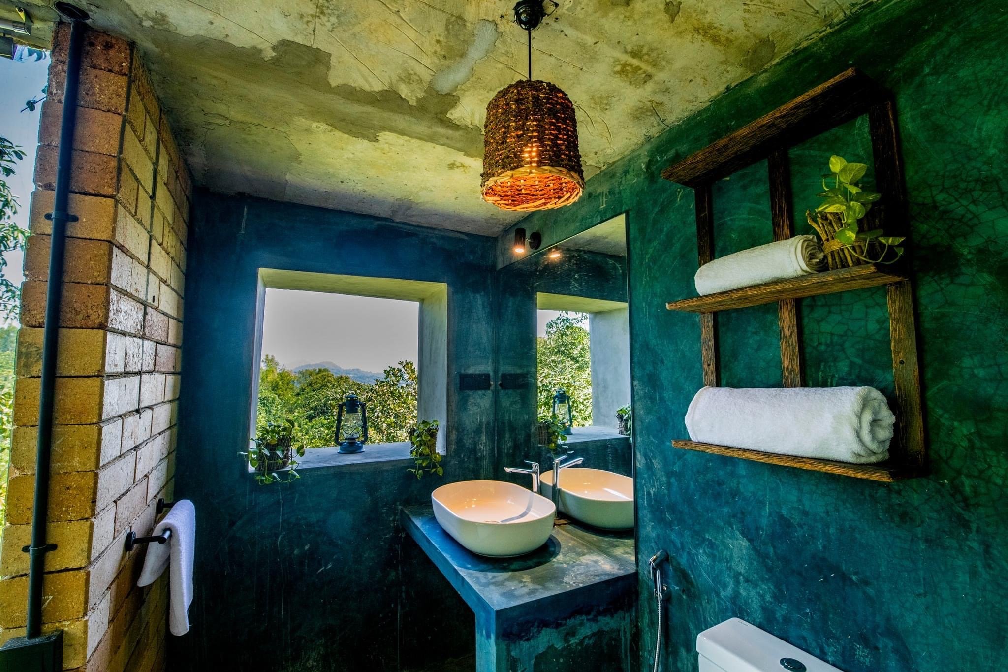 Open-air bathroom at Agarloom cabana