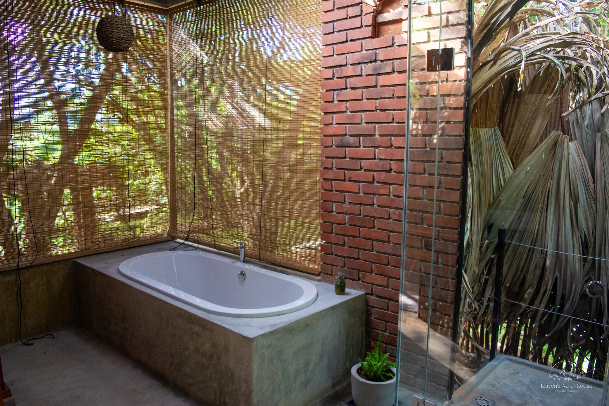 Heaven_s Acres Lodge (134 of 183).jpg