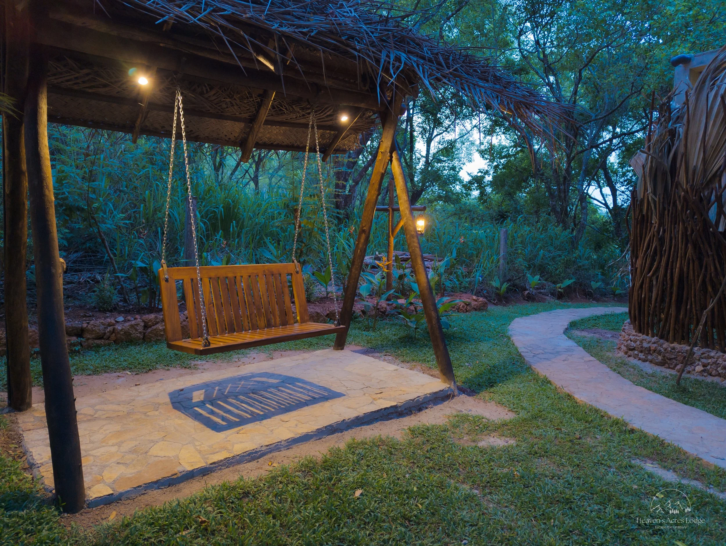 Heaven_s Acres Lodge (15 of 30).jpg