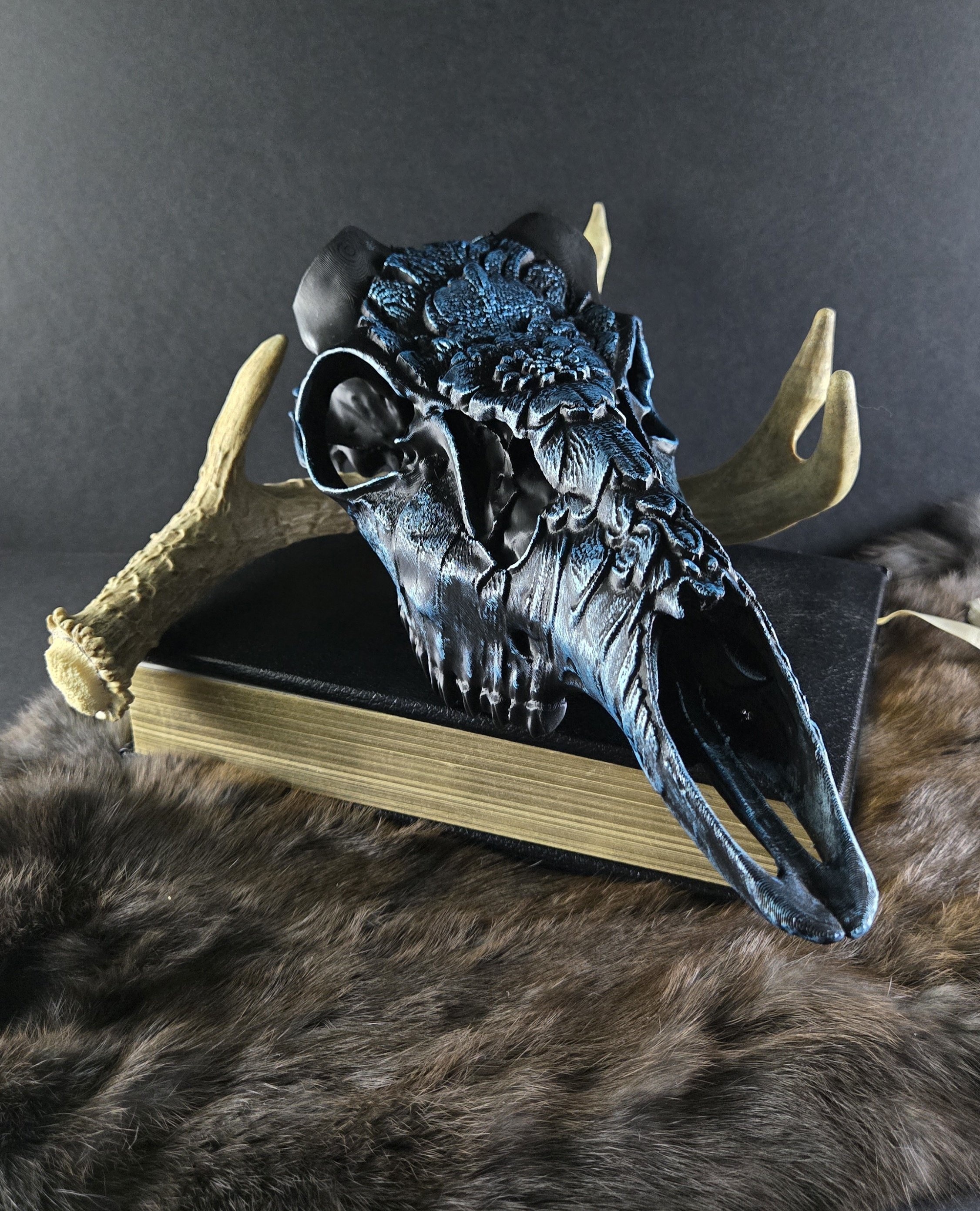 Deer Skull Antler Display Mount - Whitetail Flower Skull