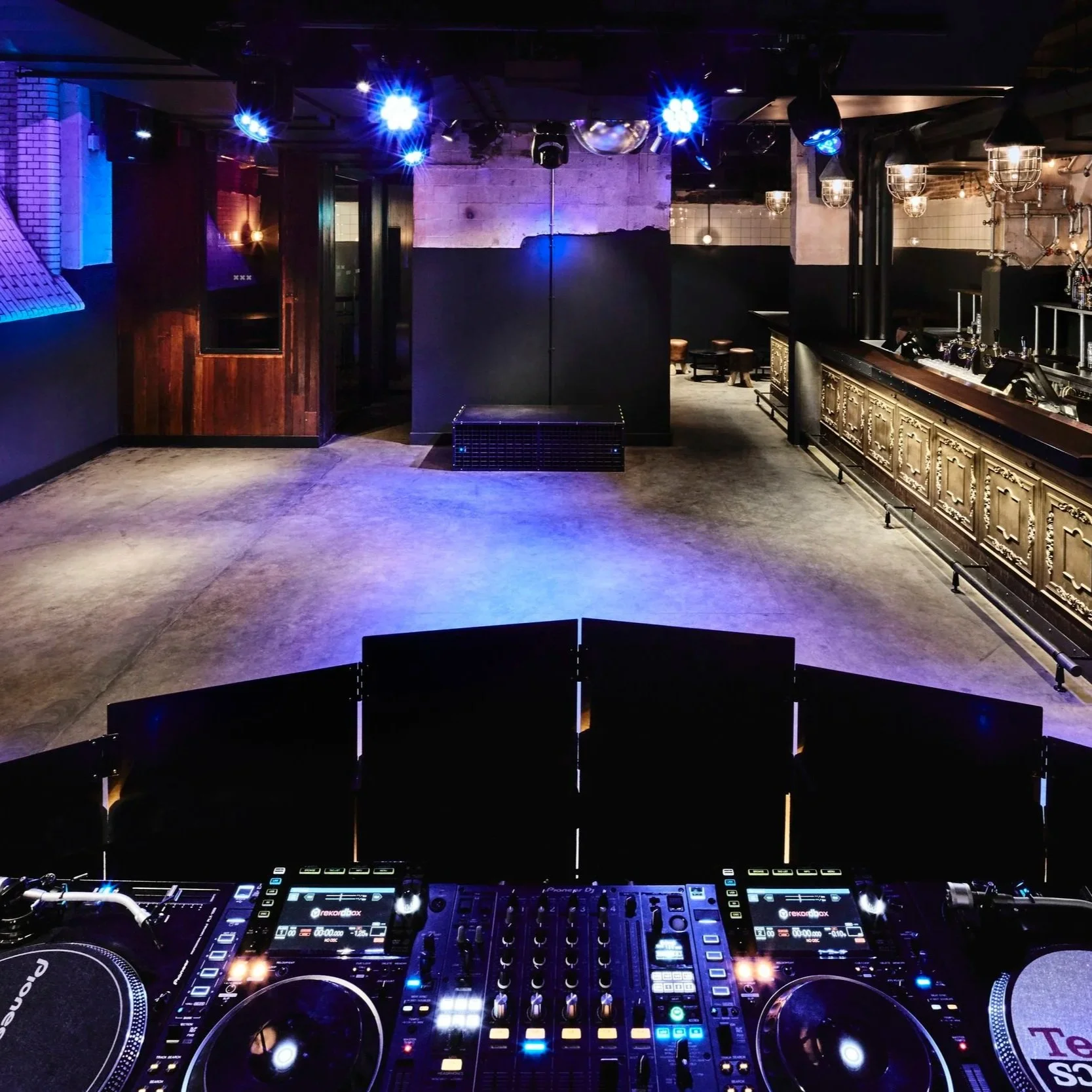 oosterbar-club-amsterdam-generator-1.jpg
