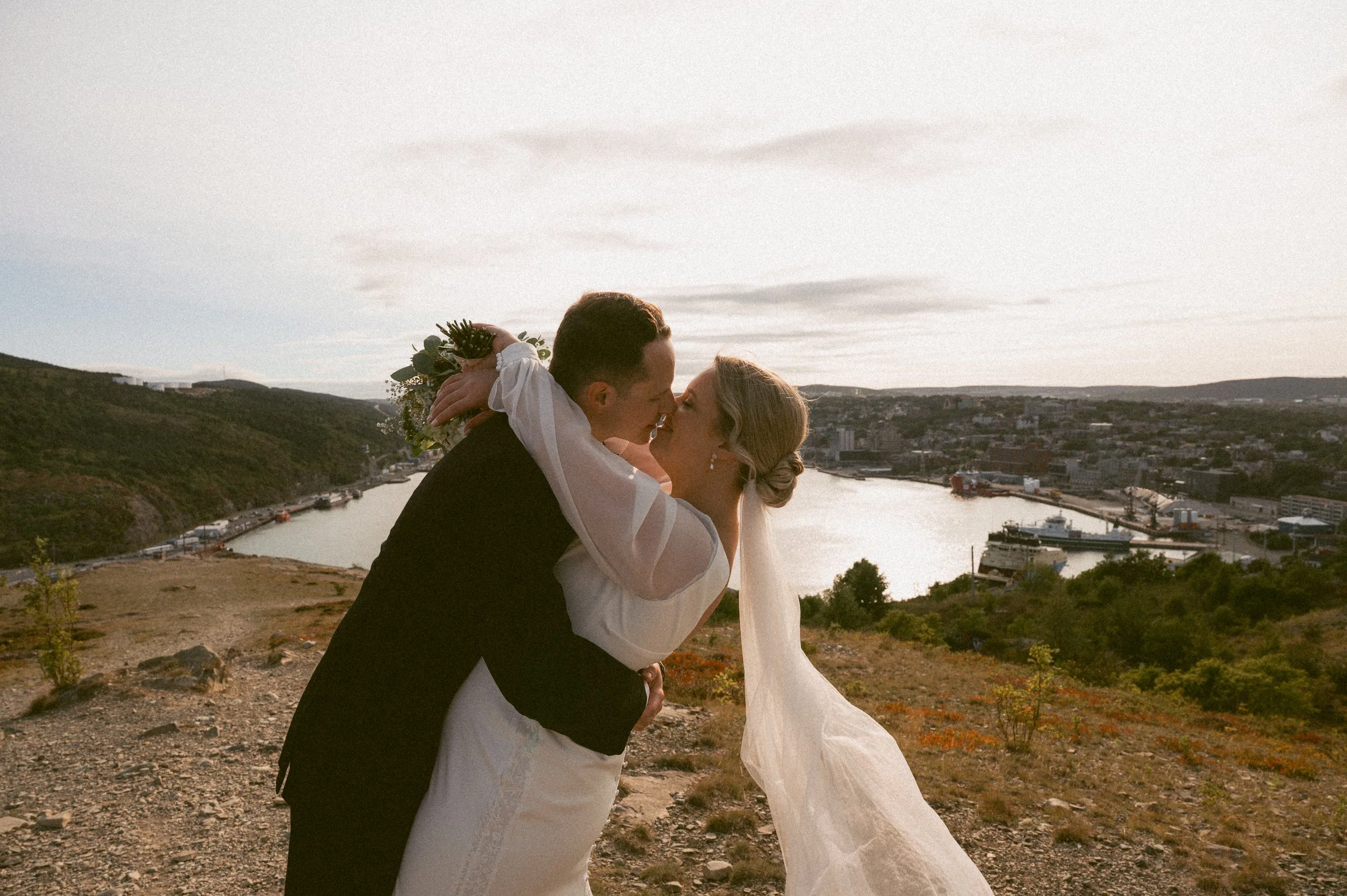 G & B Sneak Peeks | R Pardy Photography-96.jpg
