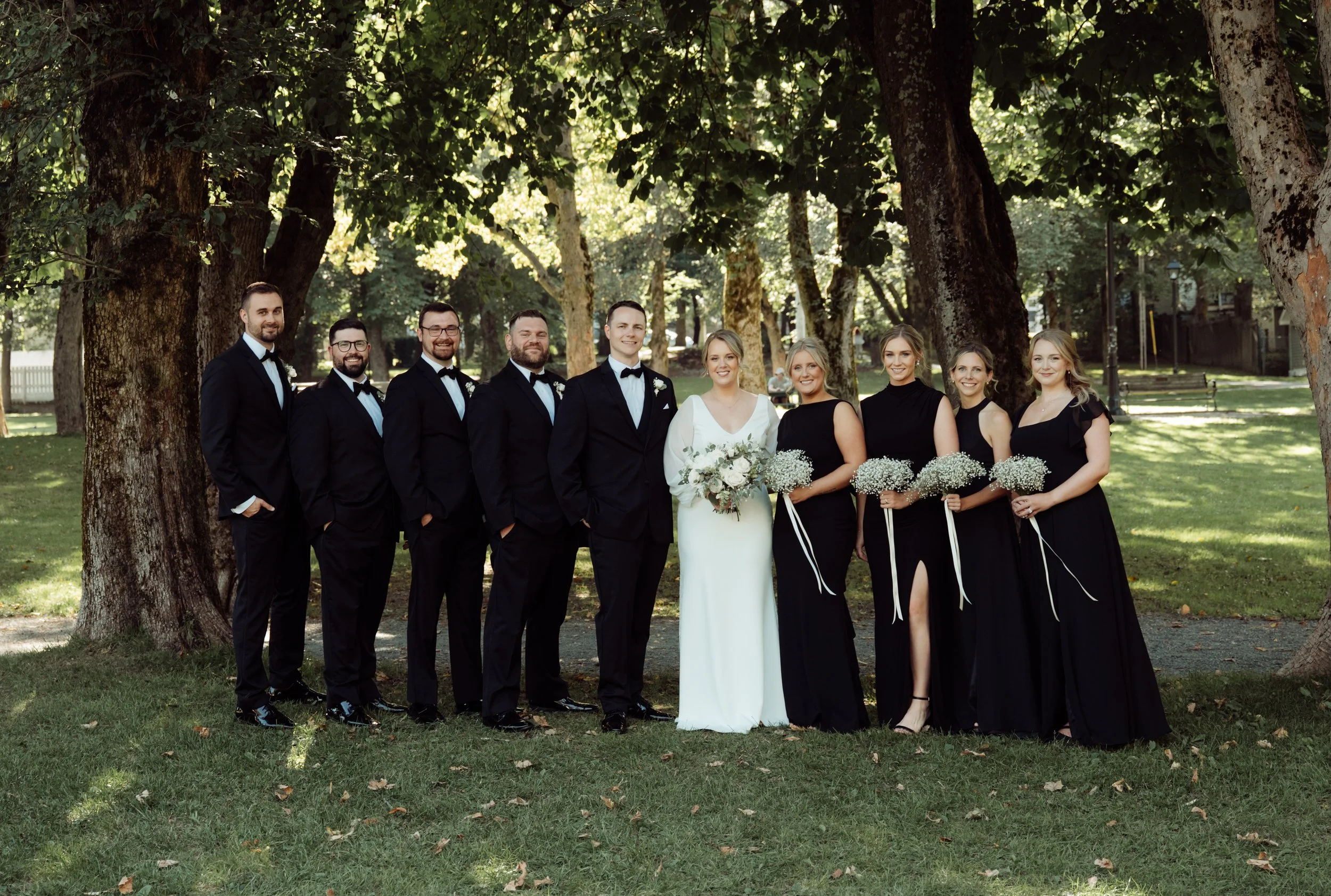 G & B Sneak Peeks | R Pardy Photography-66.jpg