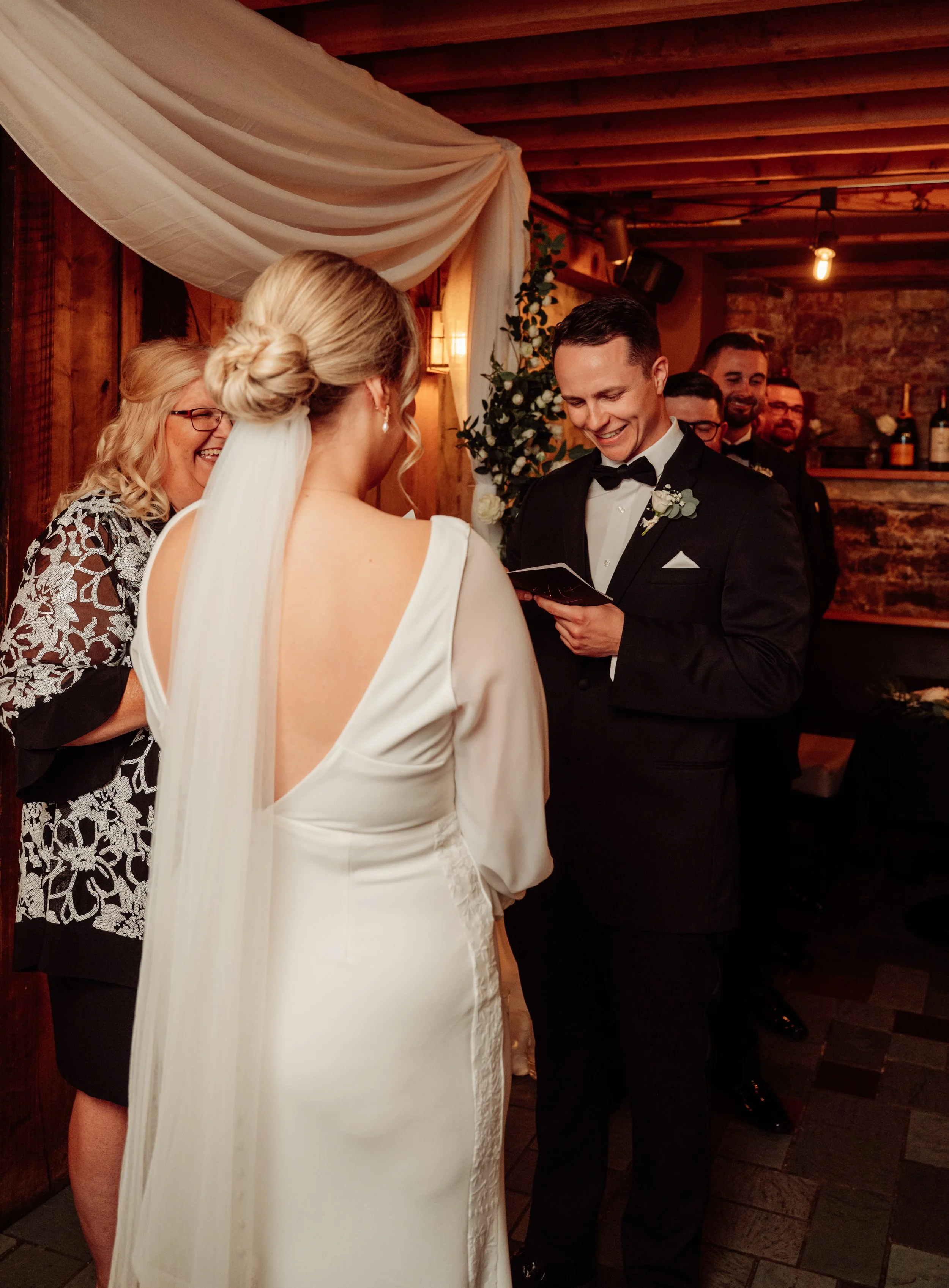 G & B Sneak Peeks | R Pardy Photography-31.jpg