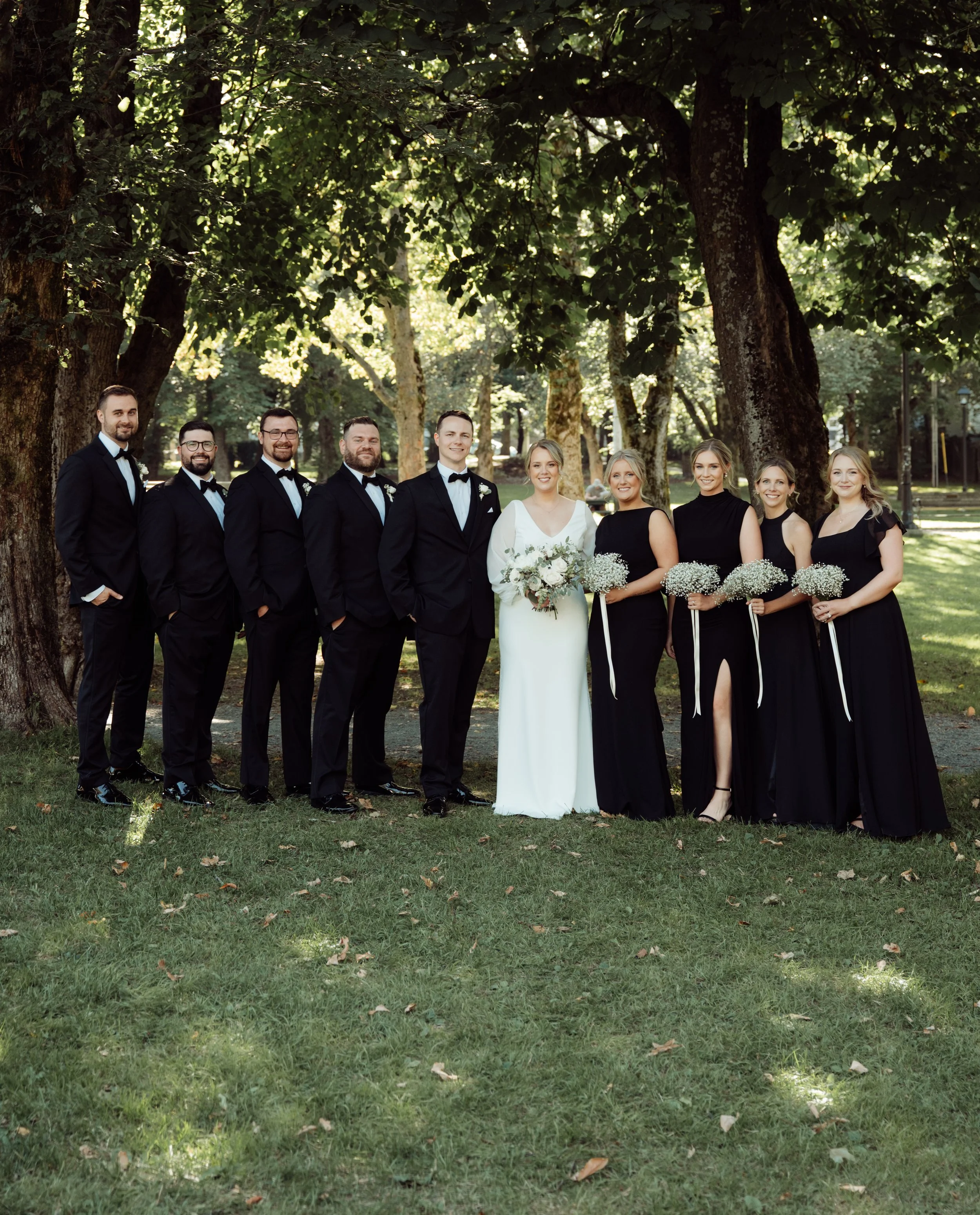 G & B Sneak Peeks | R Pardy Photography-65.jpg