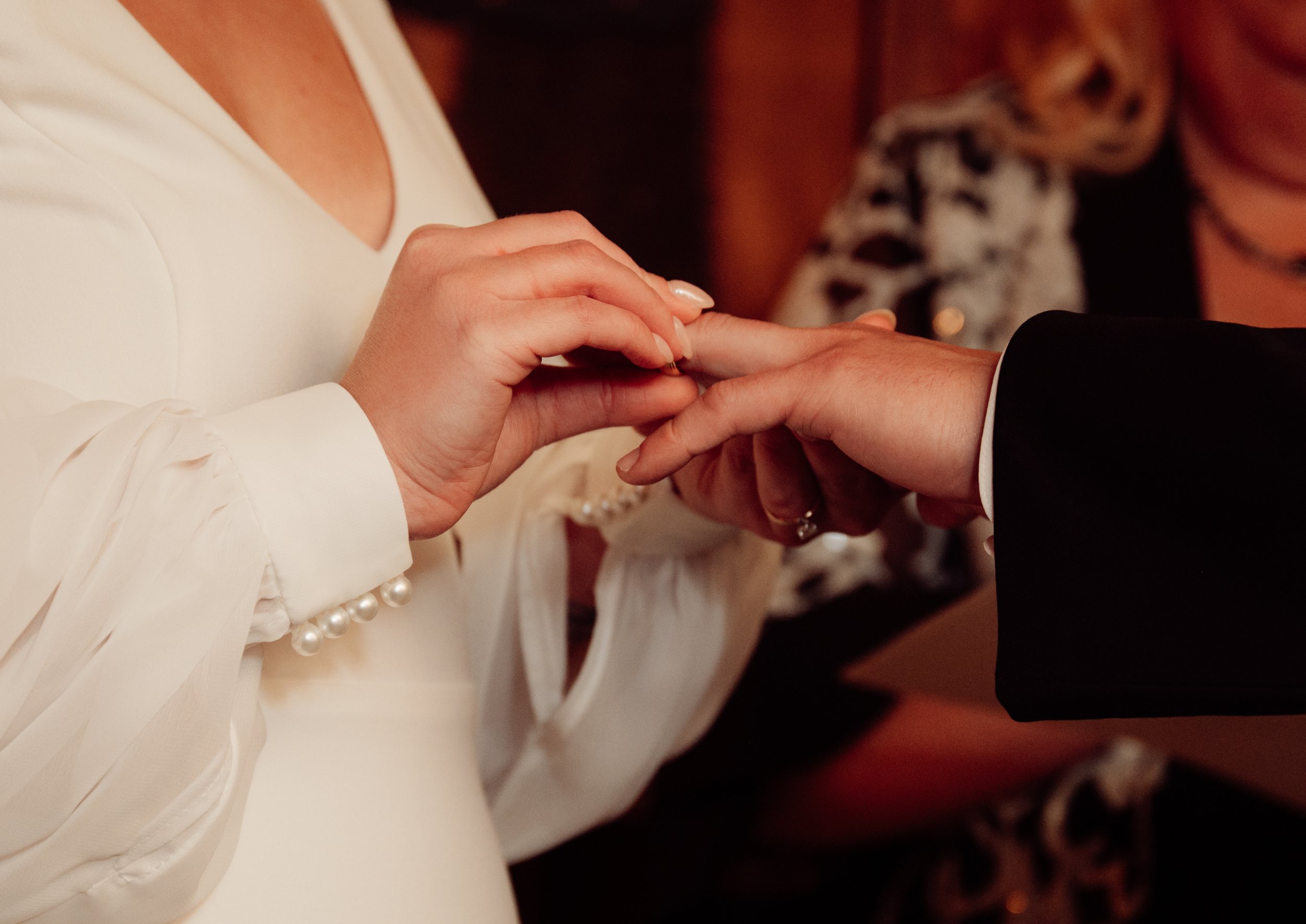 G & B Sneak Peeks | R Pardy Photography-34.jpg