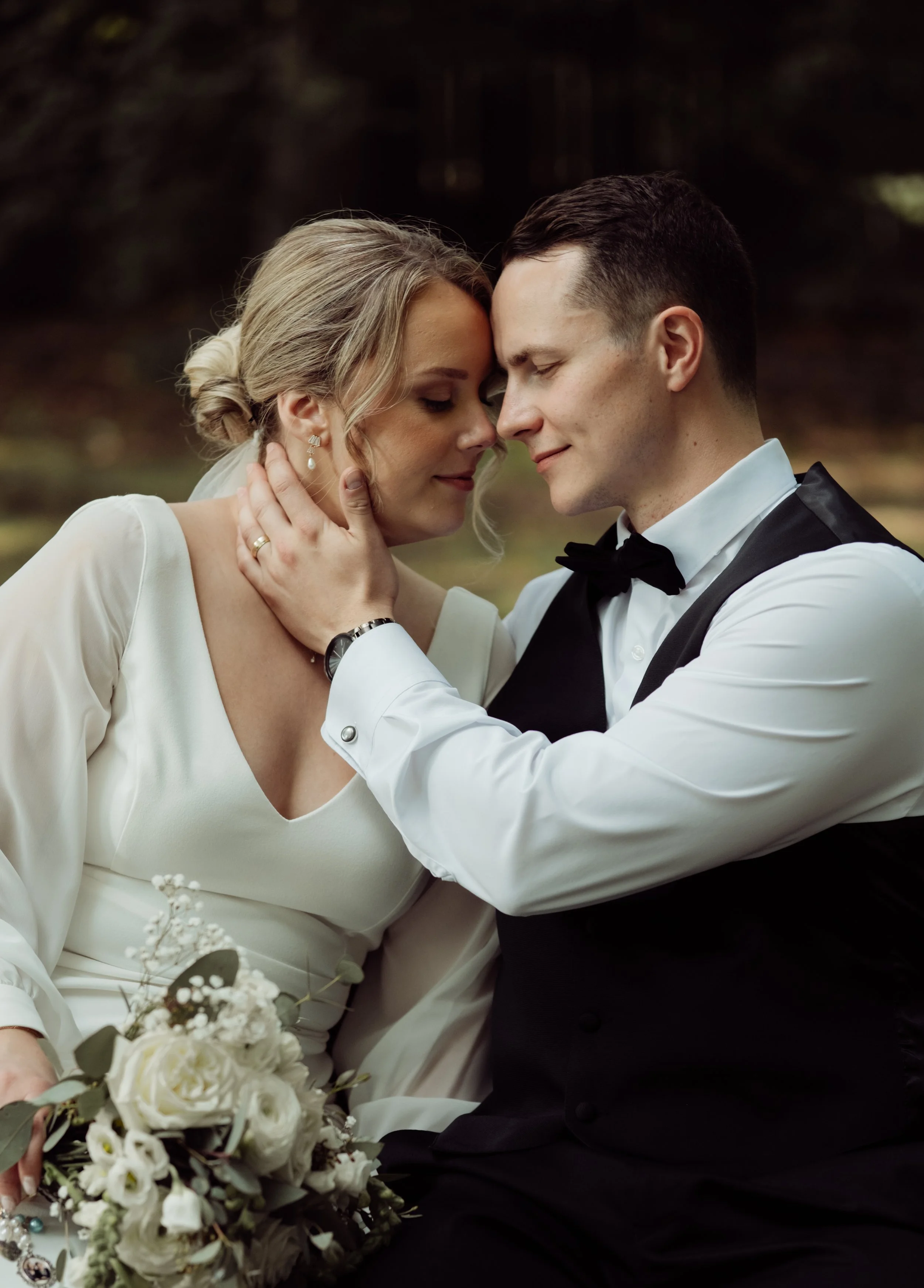 G & B Sneak Peeks | R Pardy Photography-79.jpg