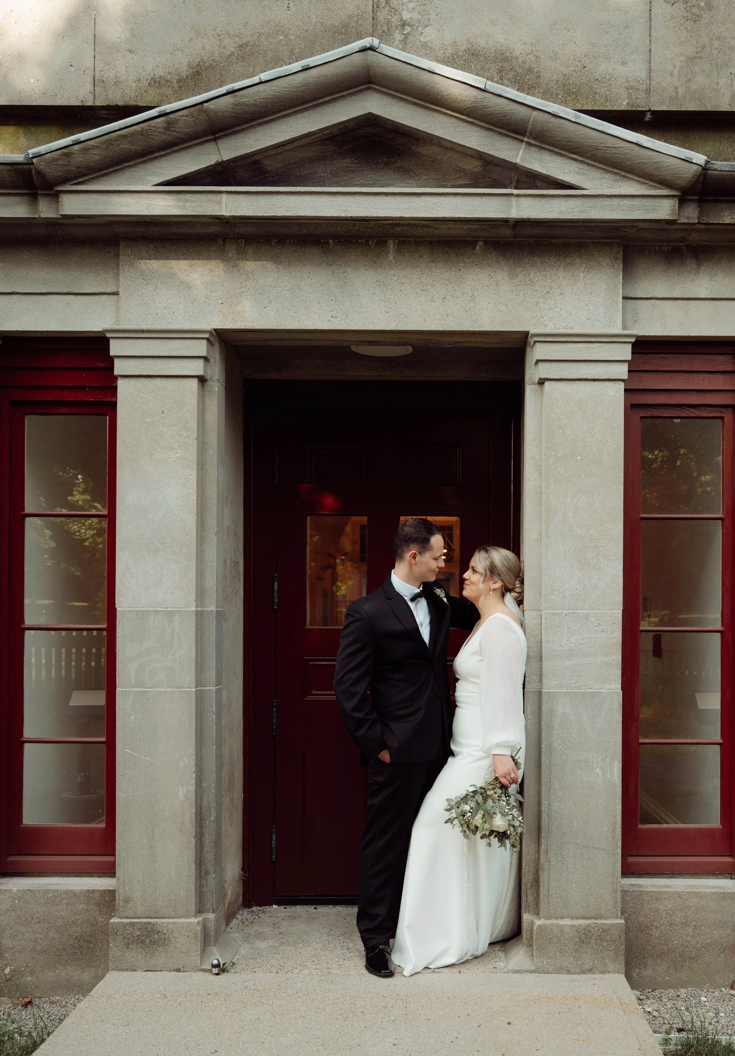 G & B Sneak Peeks | R Pardy Photography-83.jpg