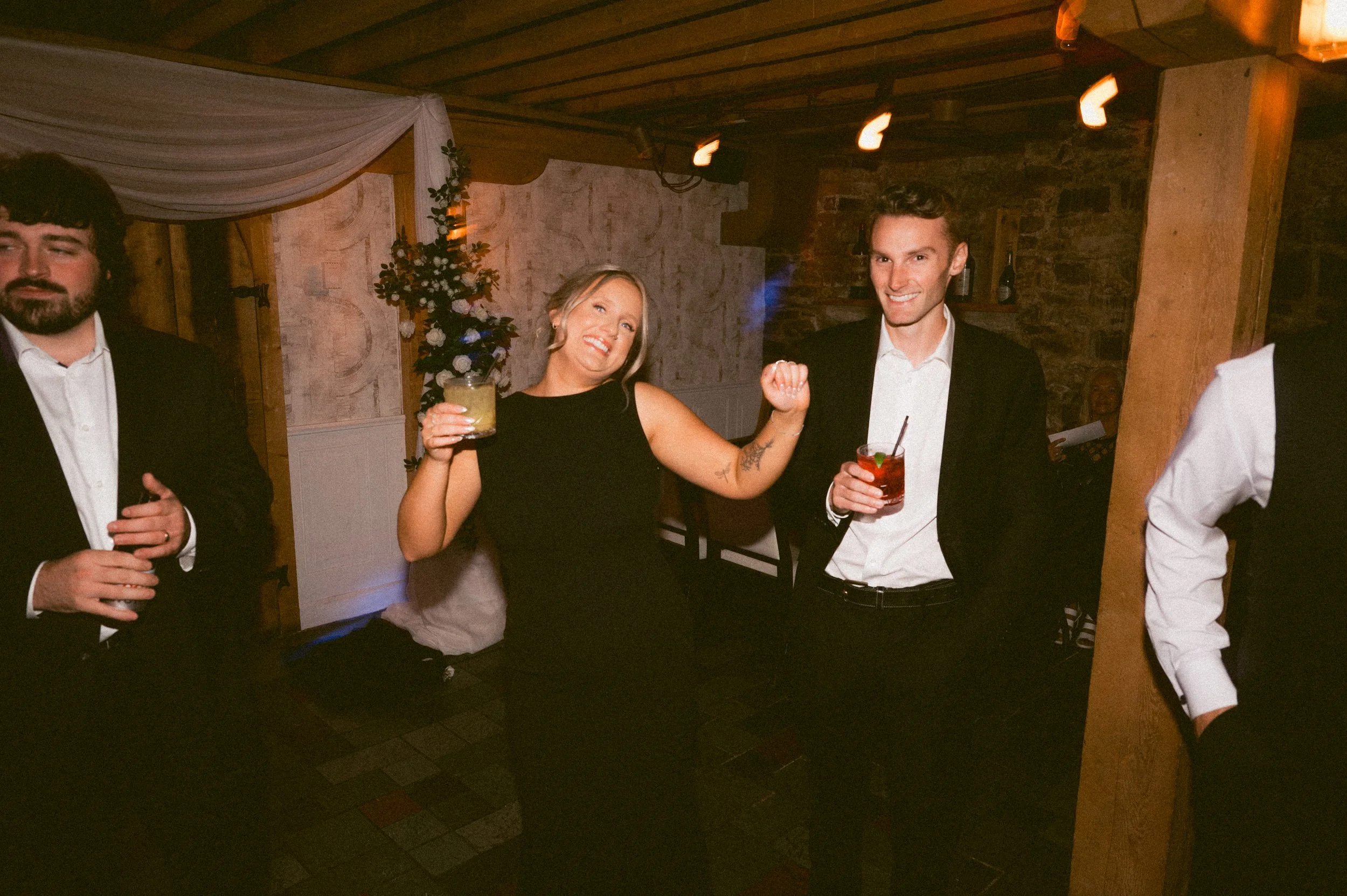 G & B Sneak Peeks | R Pardy Photography-130.jpg
