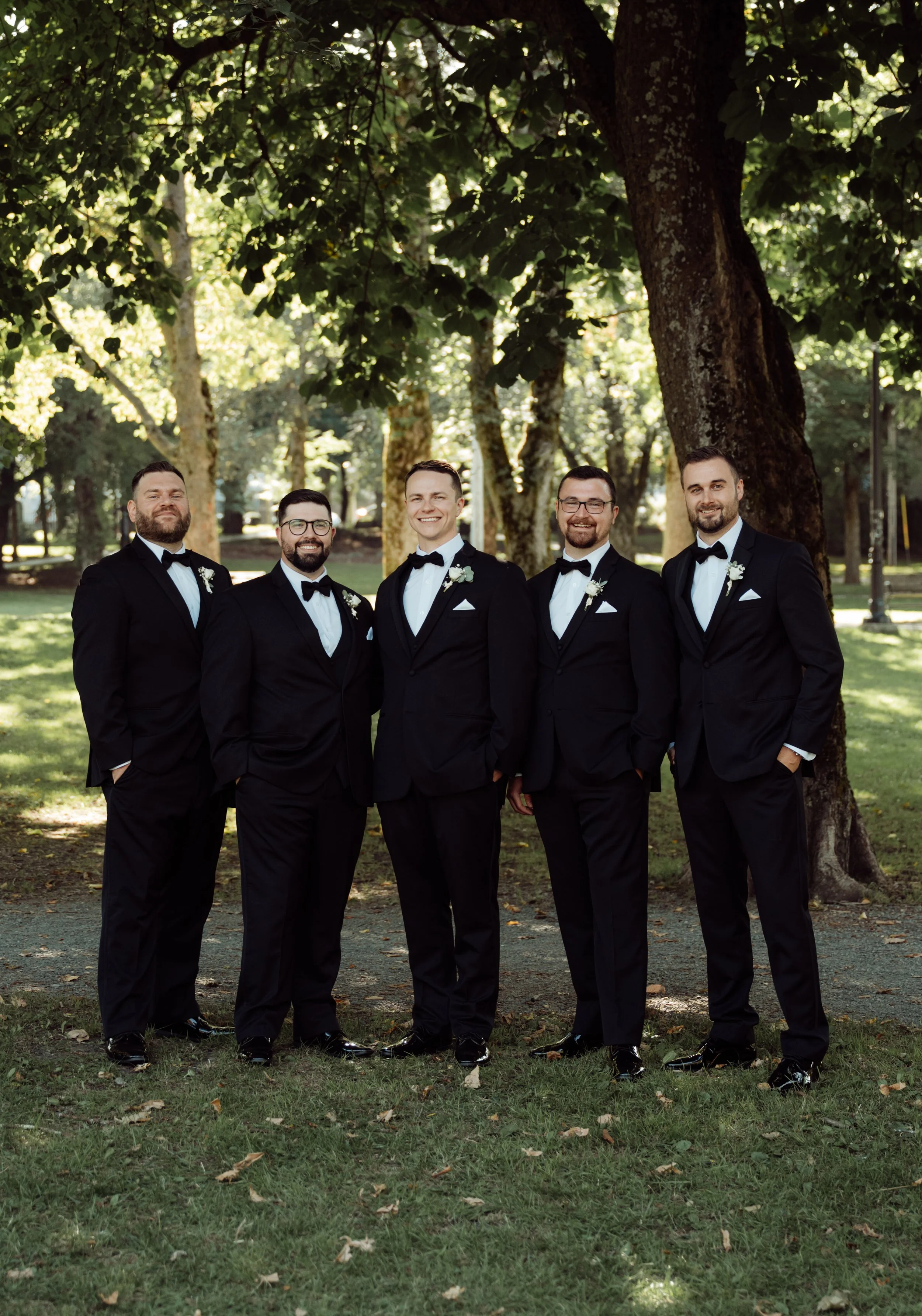 G & B Sneak Peeks | R Pardy Photography-63.jpg
