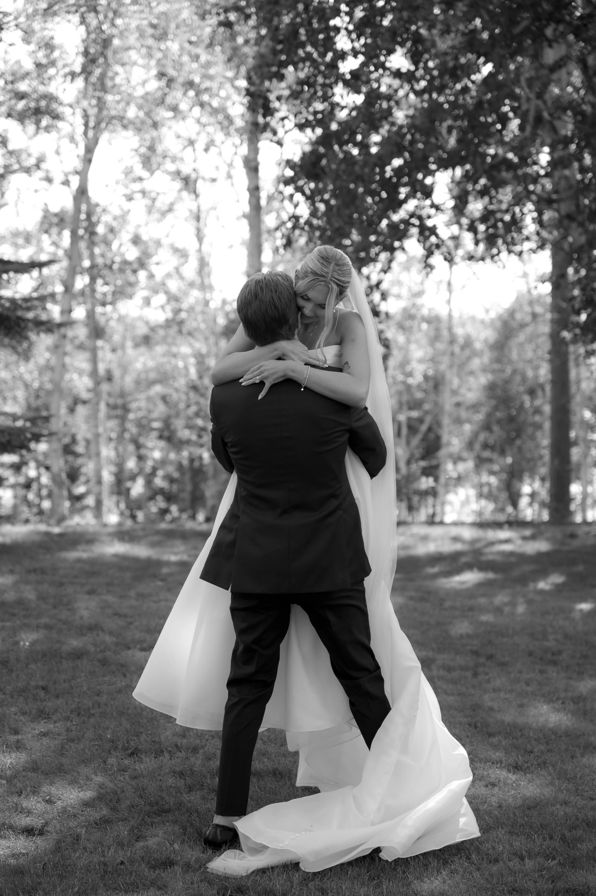B & L The Sneak Peeks | R Pardy Photography-116.jpg