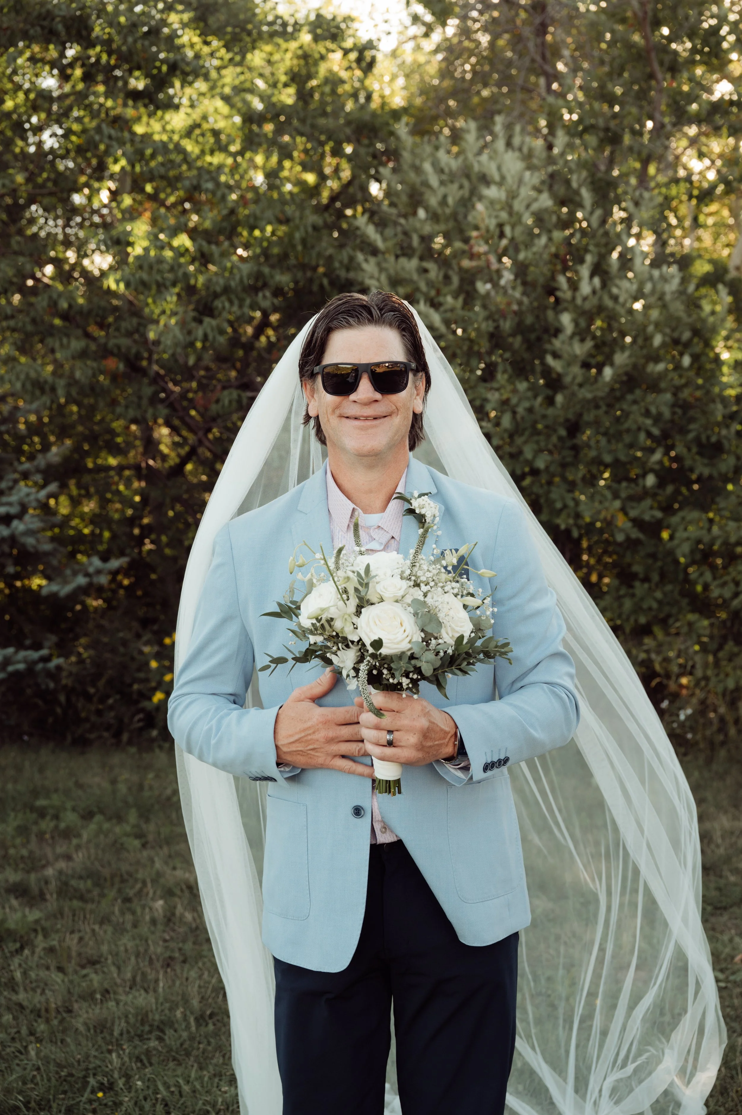 B & L The Sneak Peeks | R Pardy Photography-137.jpg