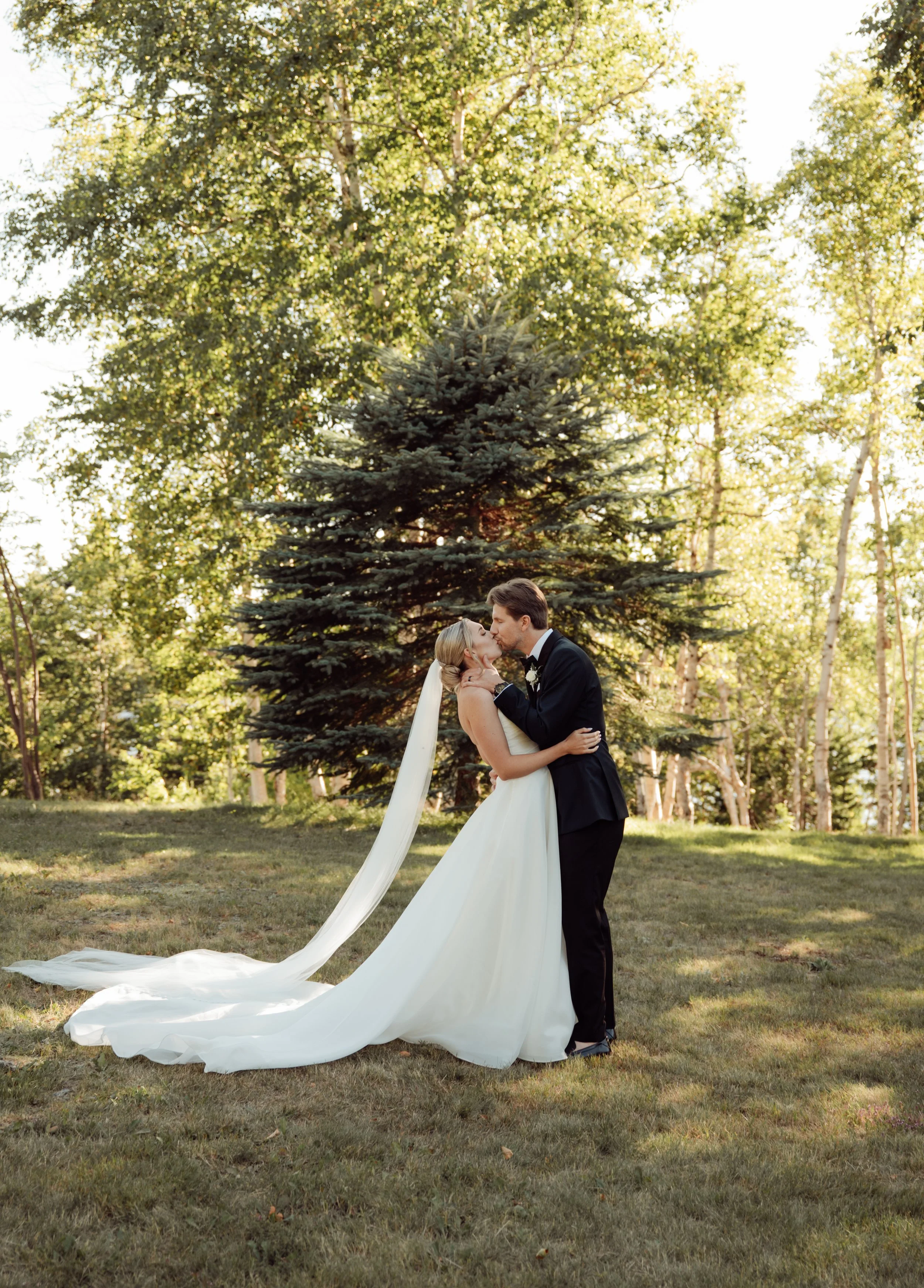 B & L The Sneak Peeks | R Pardy Photography-119.jpg