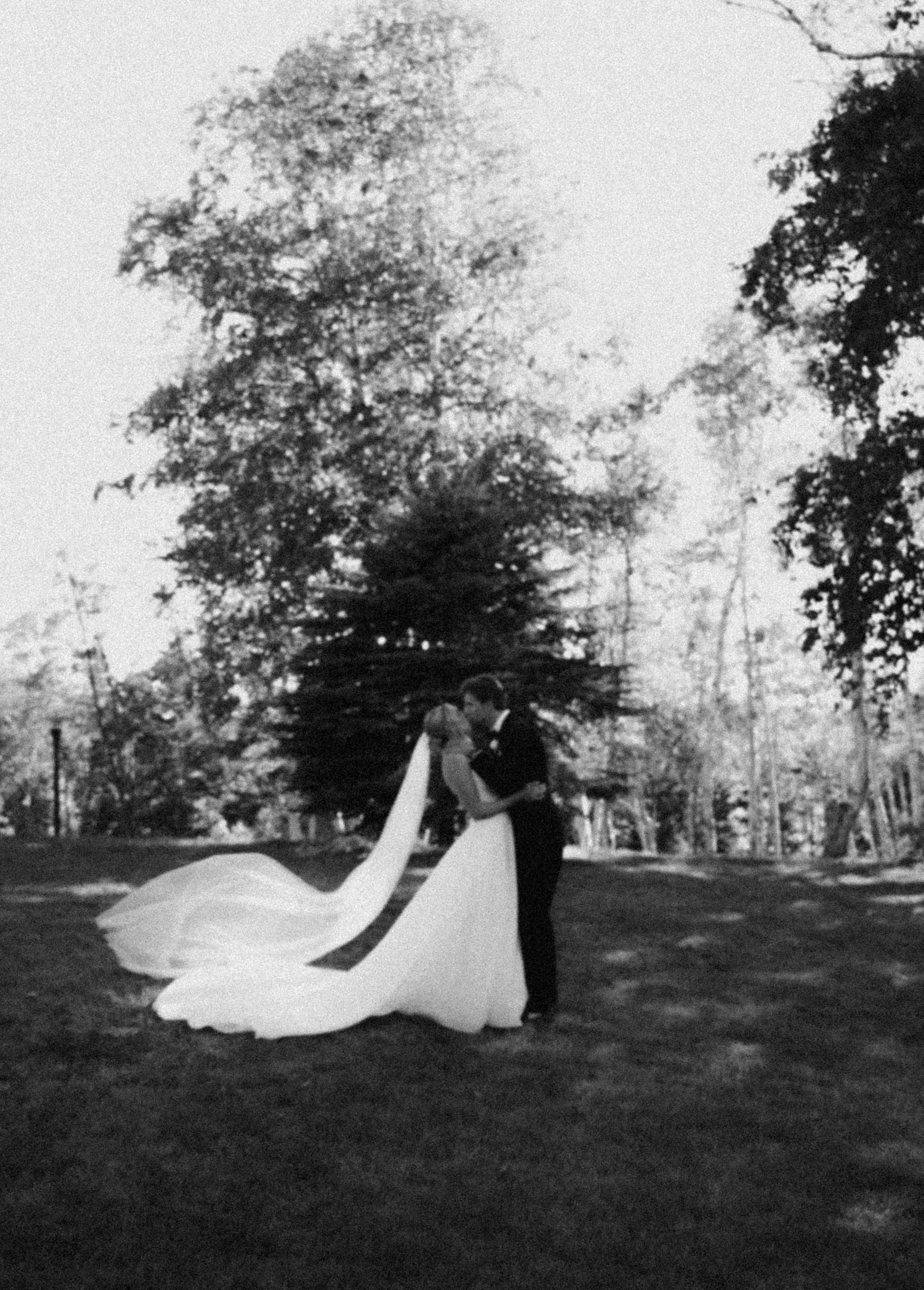 B & L The Sneak Peeks | R Pardy Photography-118.jpg