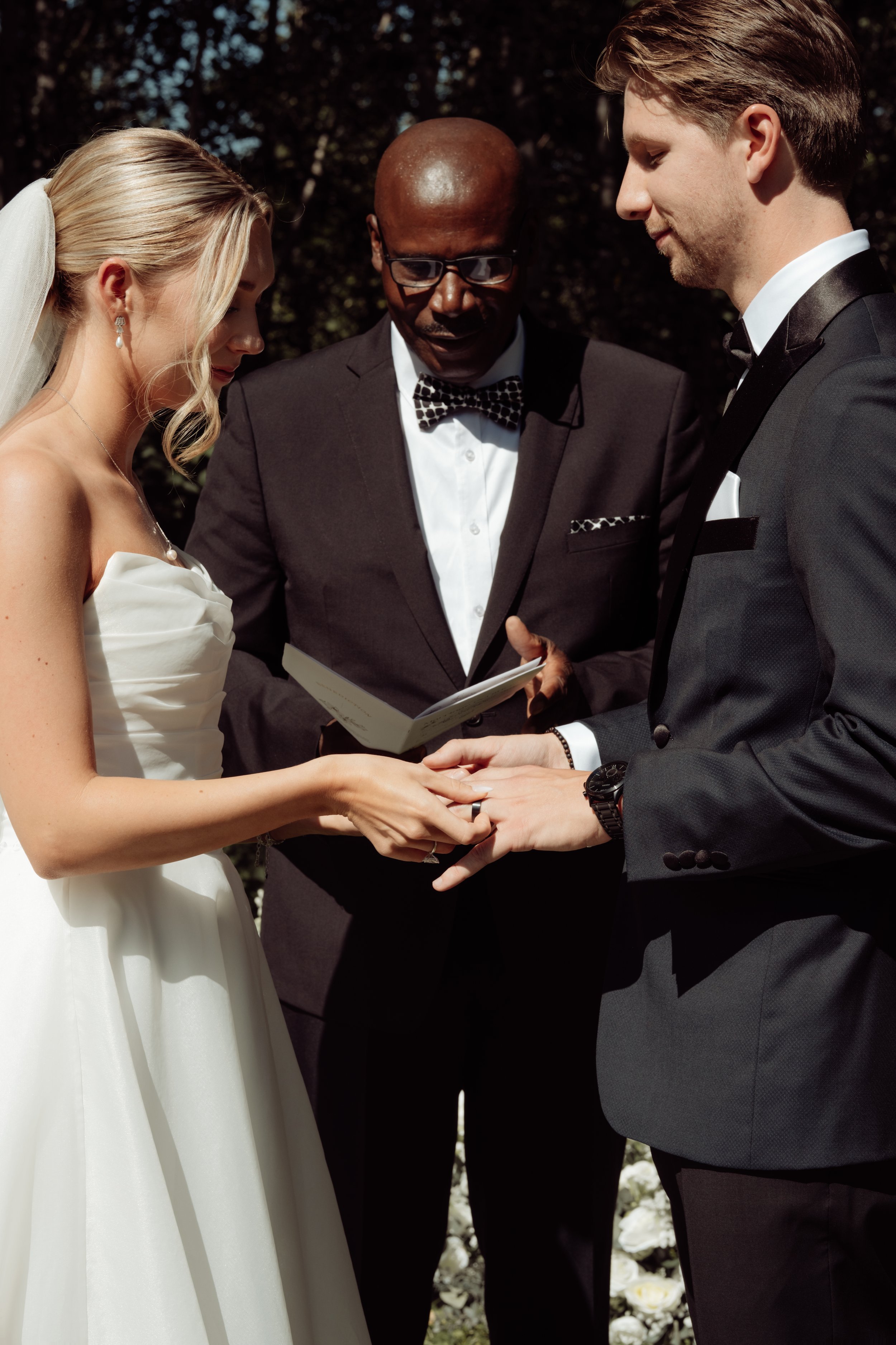 B & L The Sneak Peeks | R Pardy Photography-68.jpg
