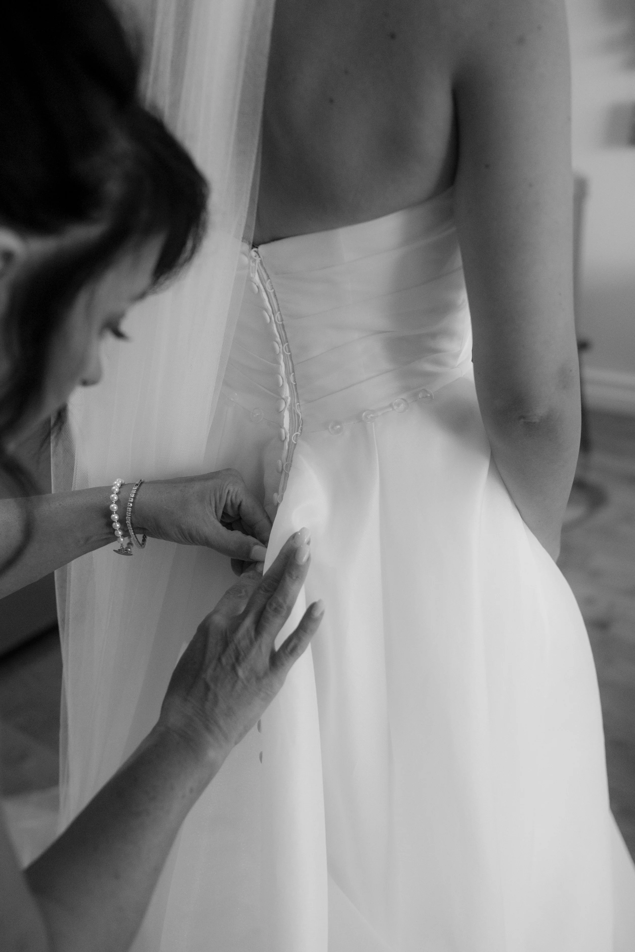B & L The Sneak Peeks | R Pardy Photography-25.jpg
