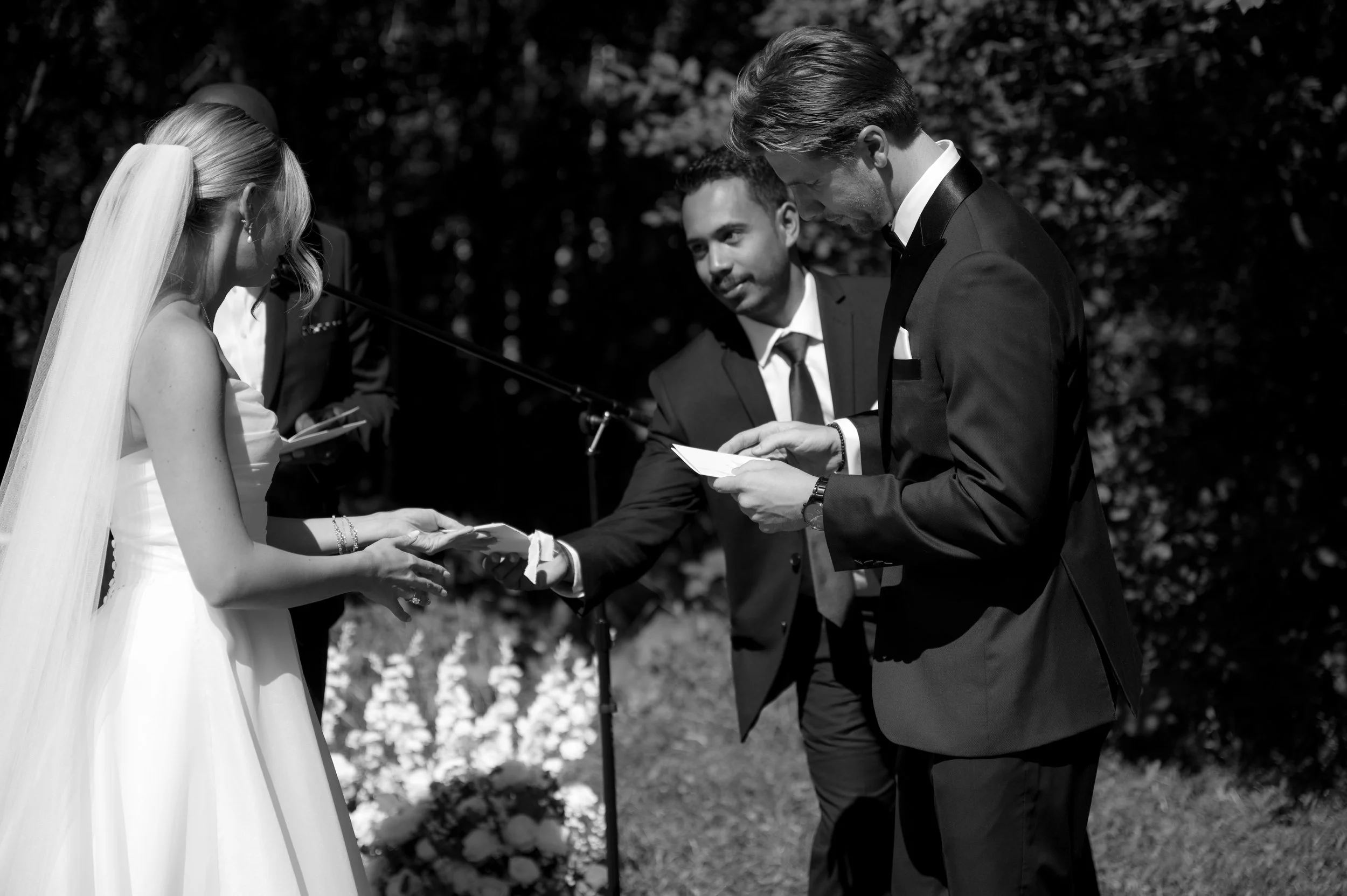 B & L The Sneak Peeks | R Pardy Photography-63.jpg