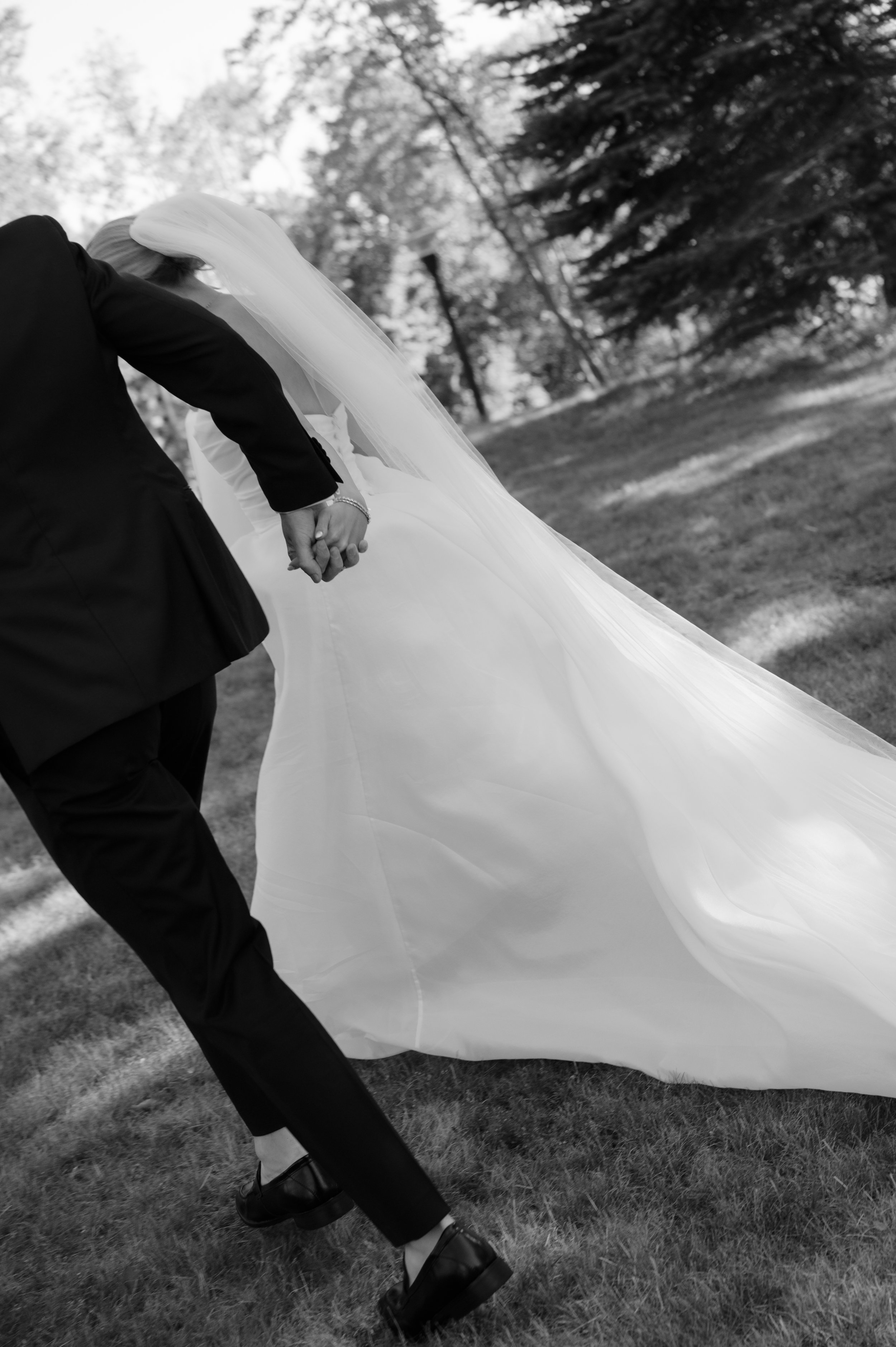 B & L The Sneak Peeks | R Pardy Photography-110.jpg