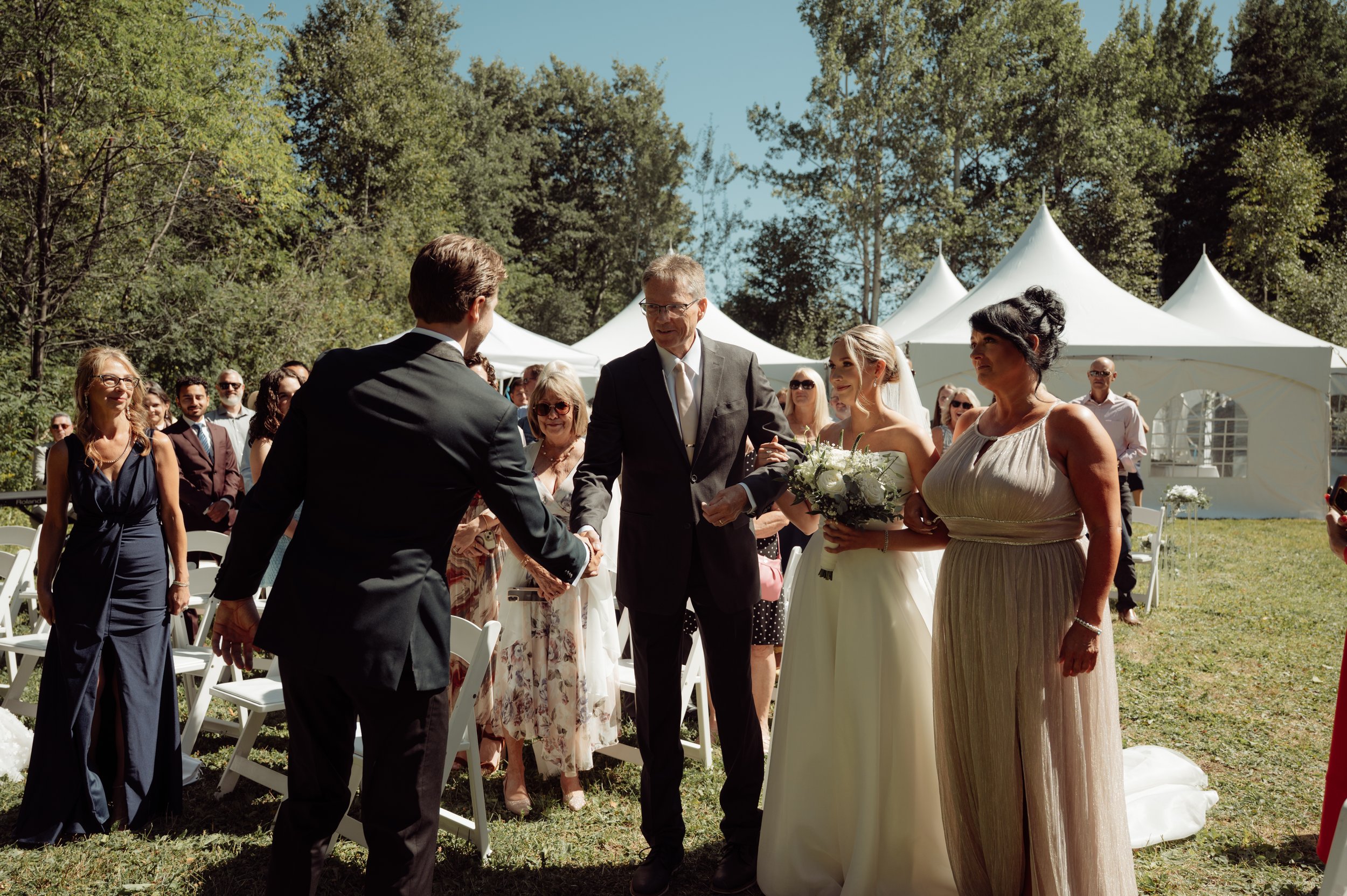 B & L The Sneak Peeks | R Pardy Photography-53.jpg