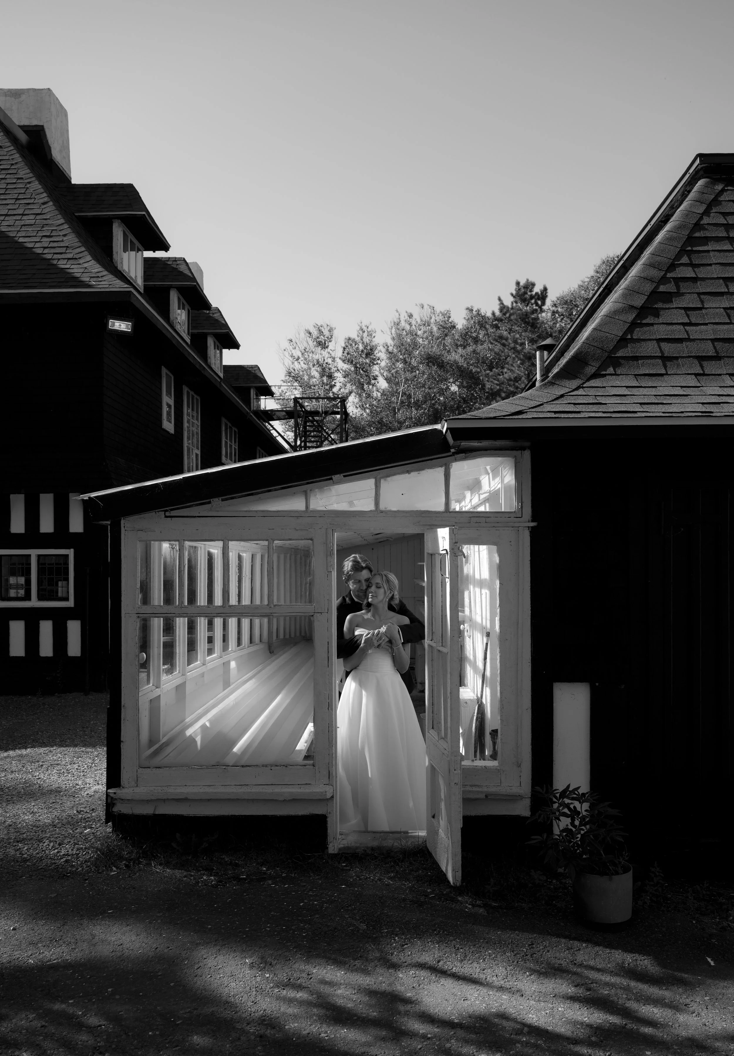 B & L The Sneak Peeks | R Pardy Photography-93.jpg