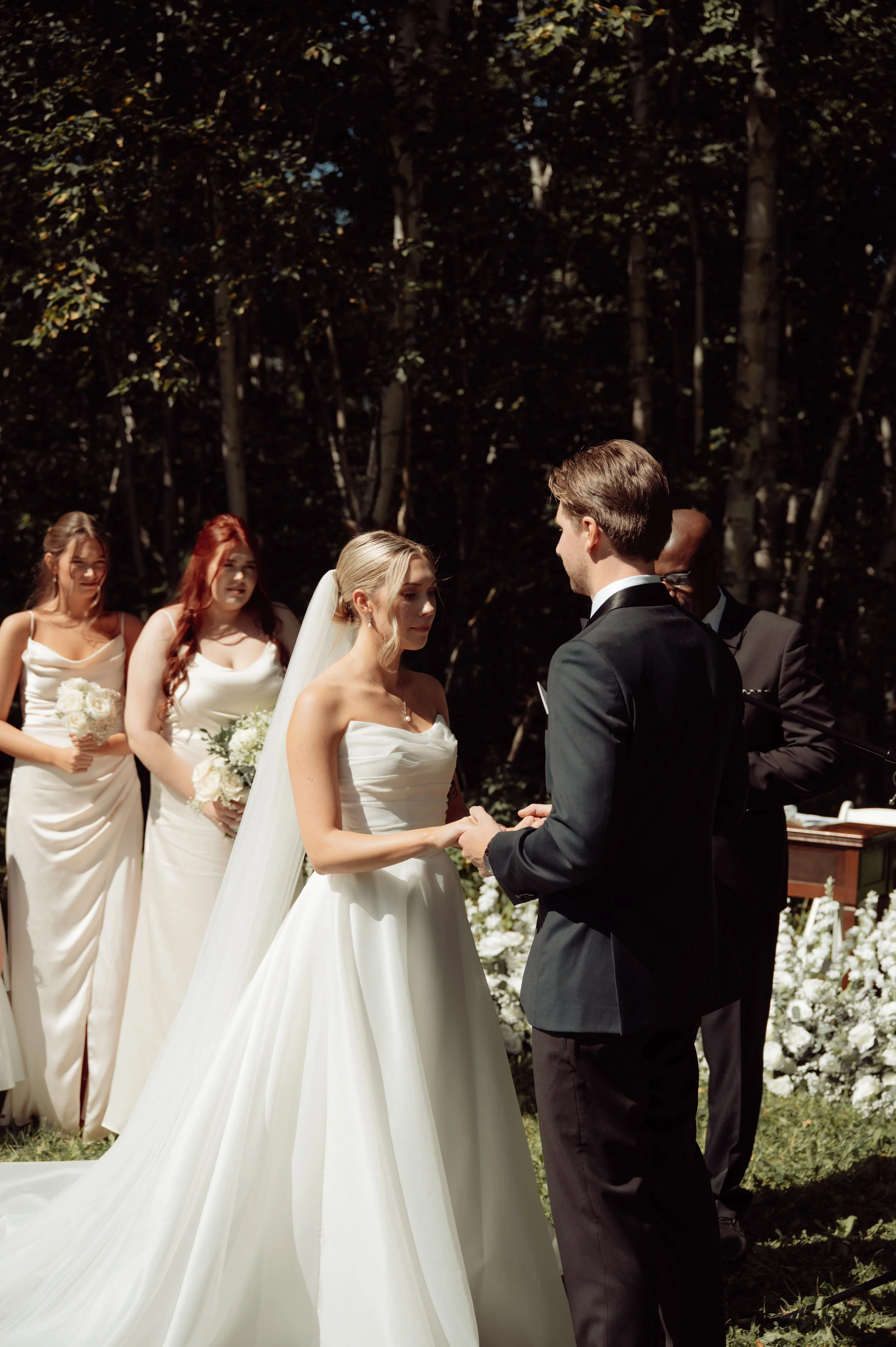 B & L The Sneak Peeks | R Pardy Photography-57.jpg