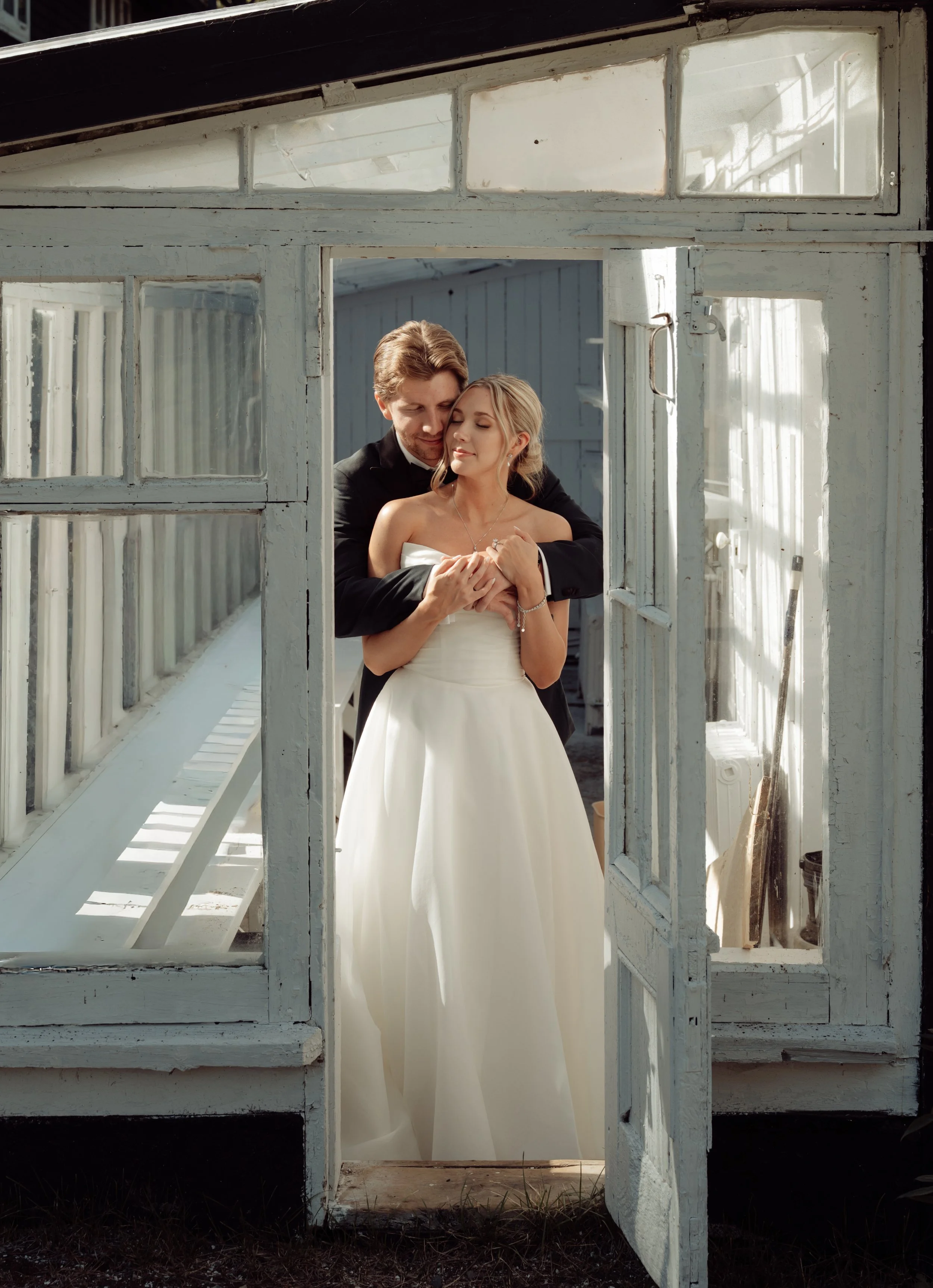 B & L The Sneak Peeks | R Pardy Photography-91.jpg