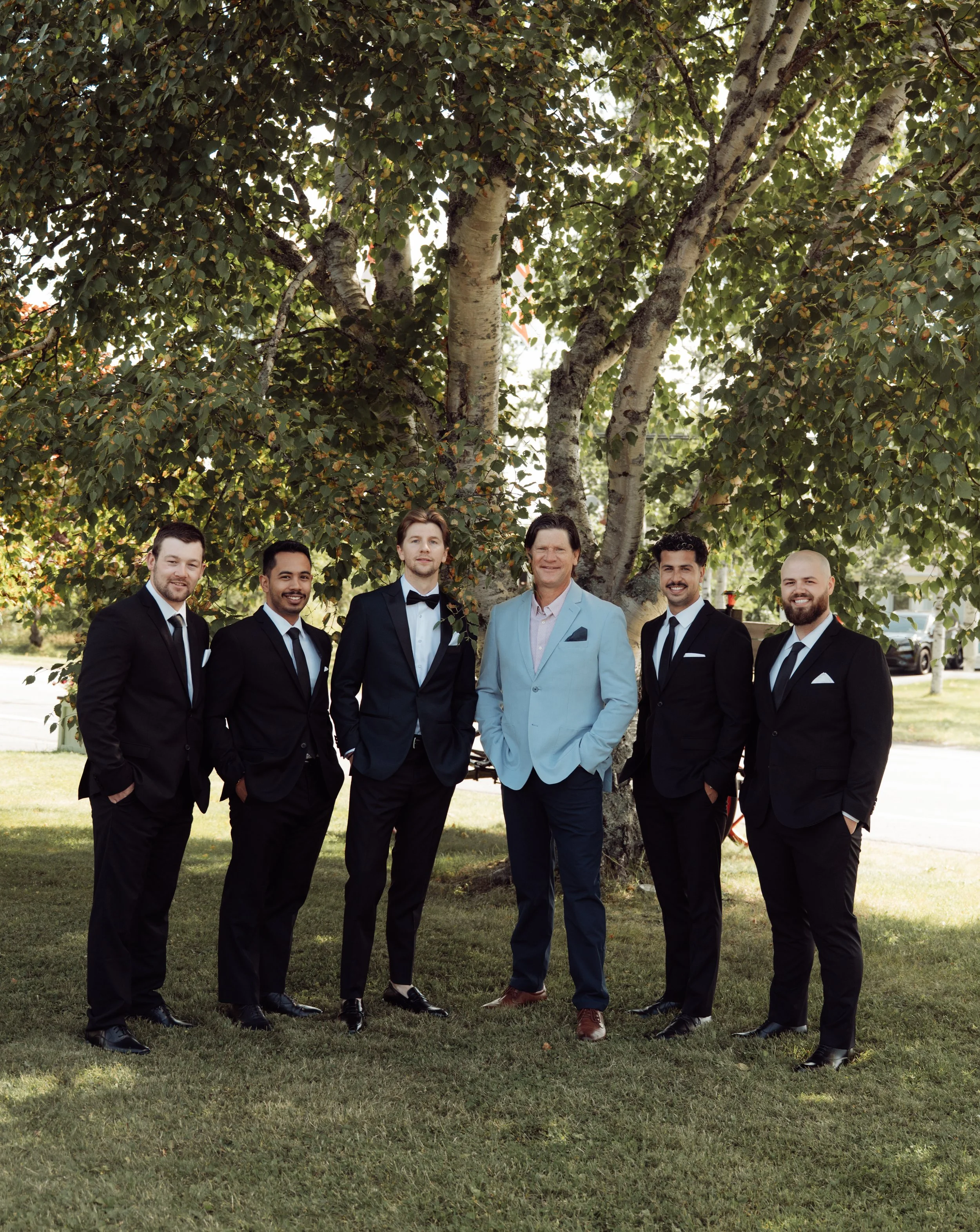 B & L The Sneak Peeks | R Pardy Photography-8.jpg