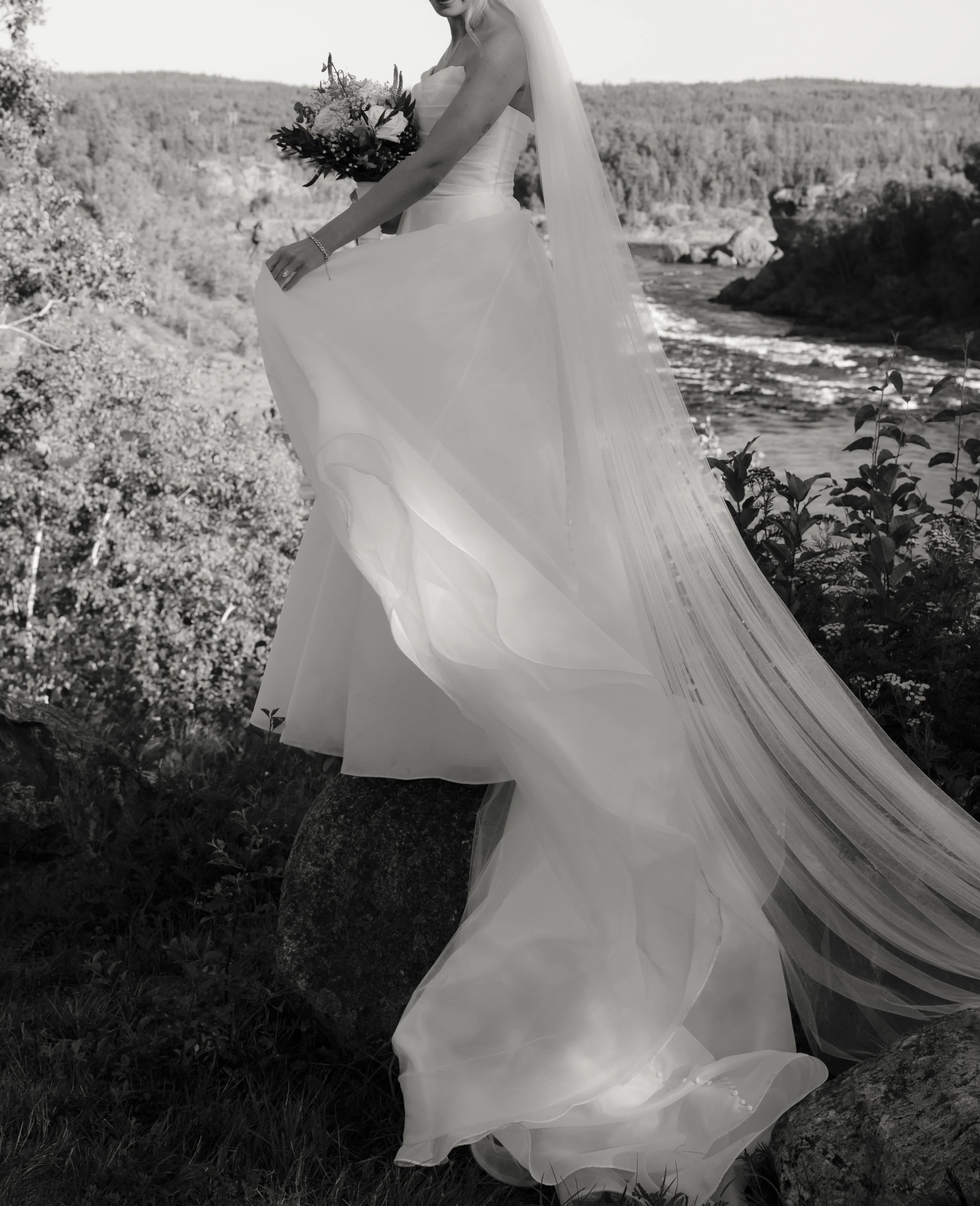 B & L The Sneak Peeks | R Pardy Photography-146.jpg