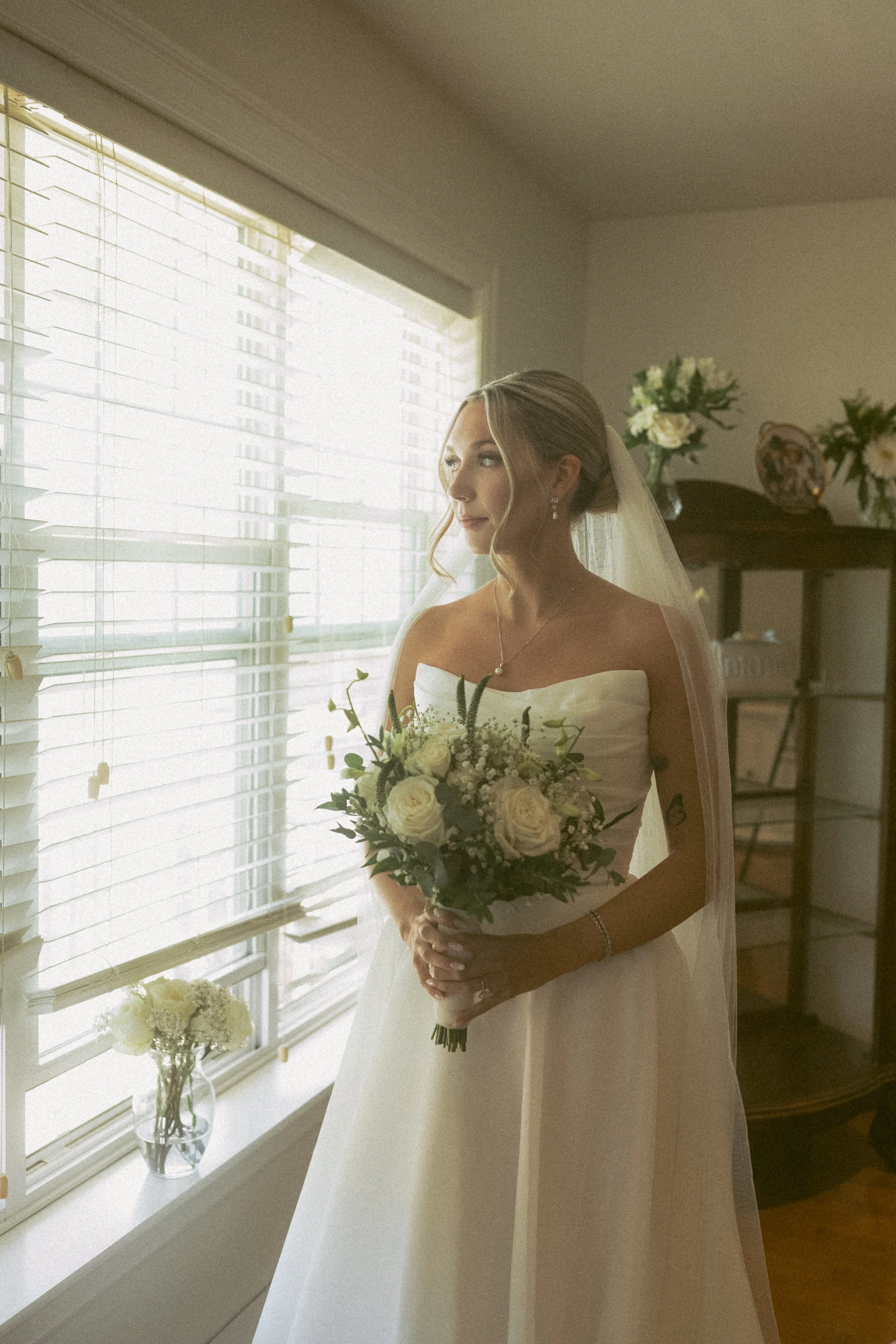 B & L The Sneak Peeks | R Pardy Photography-42.jpg