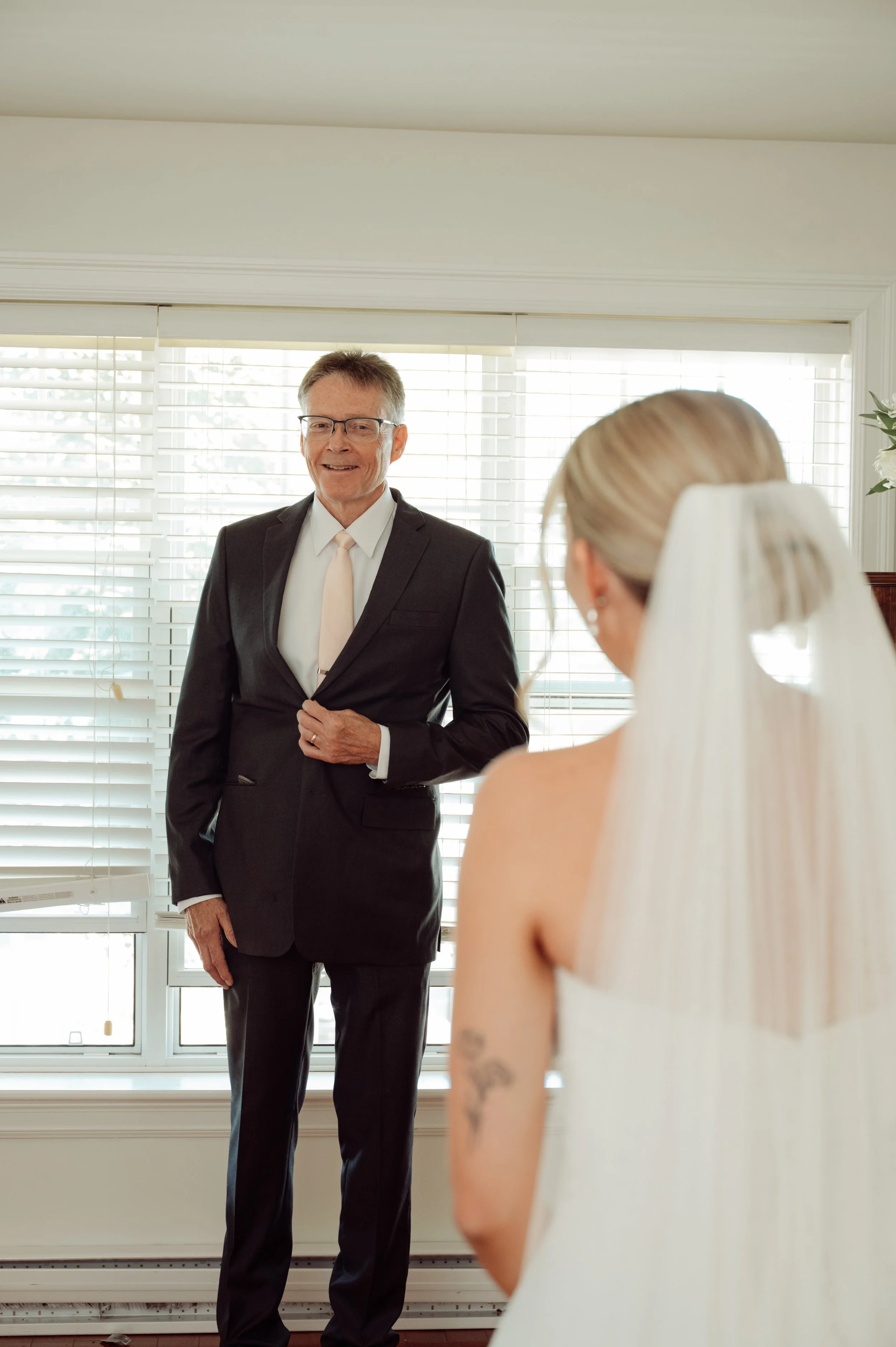 B & L The Sneak Peeks | R Pardy Photography-28.jpg