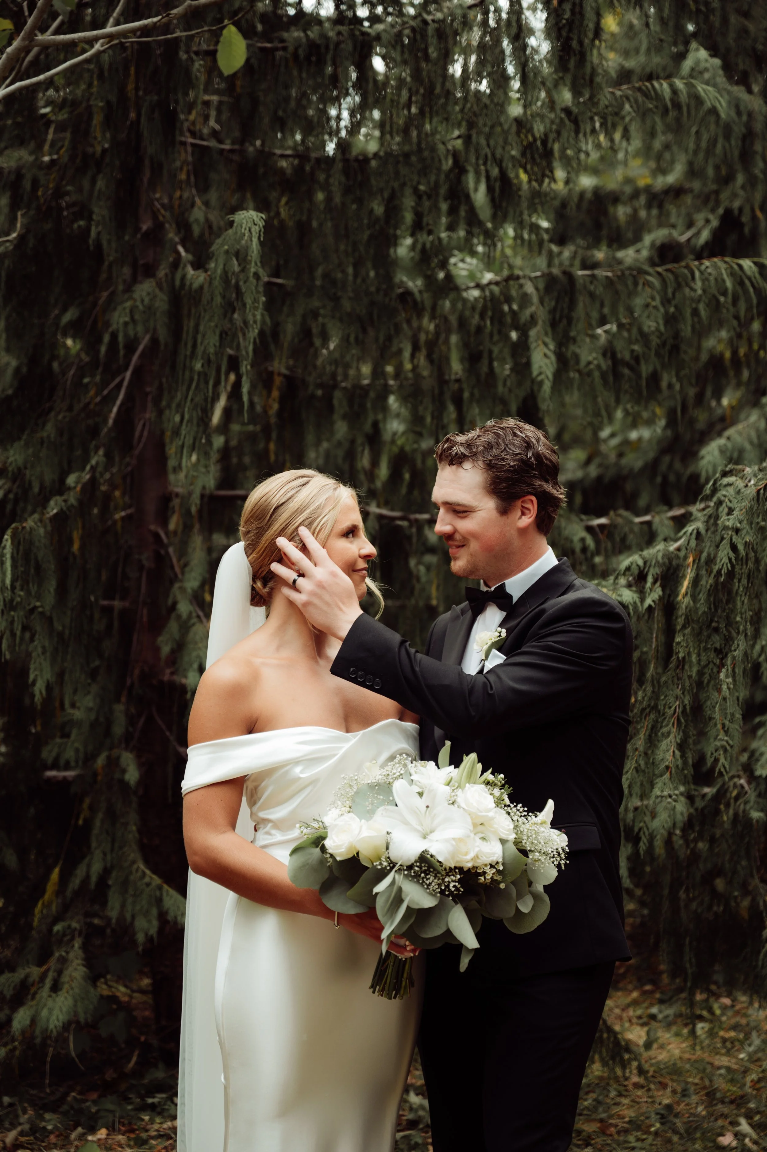 L & M  Sneak Peek | R Pardy Photography-62.jpg