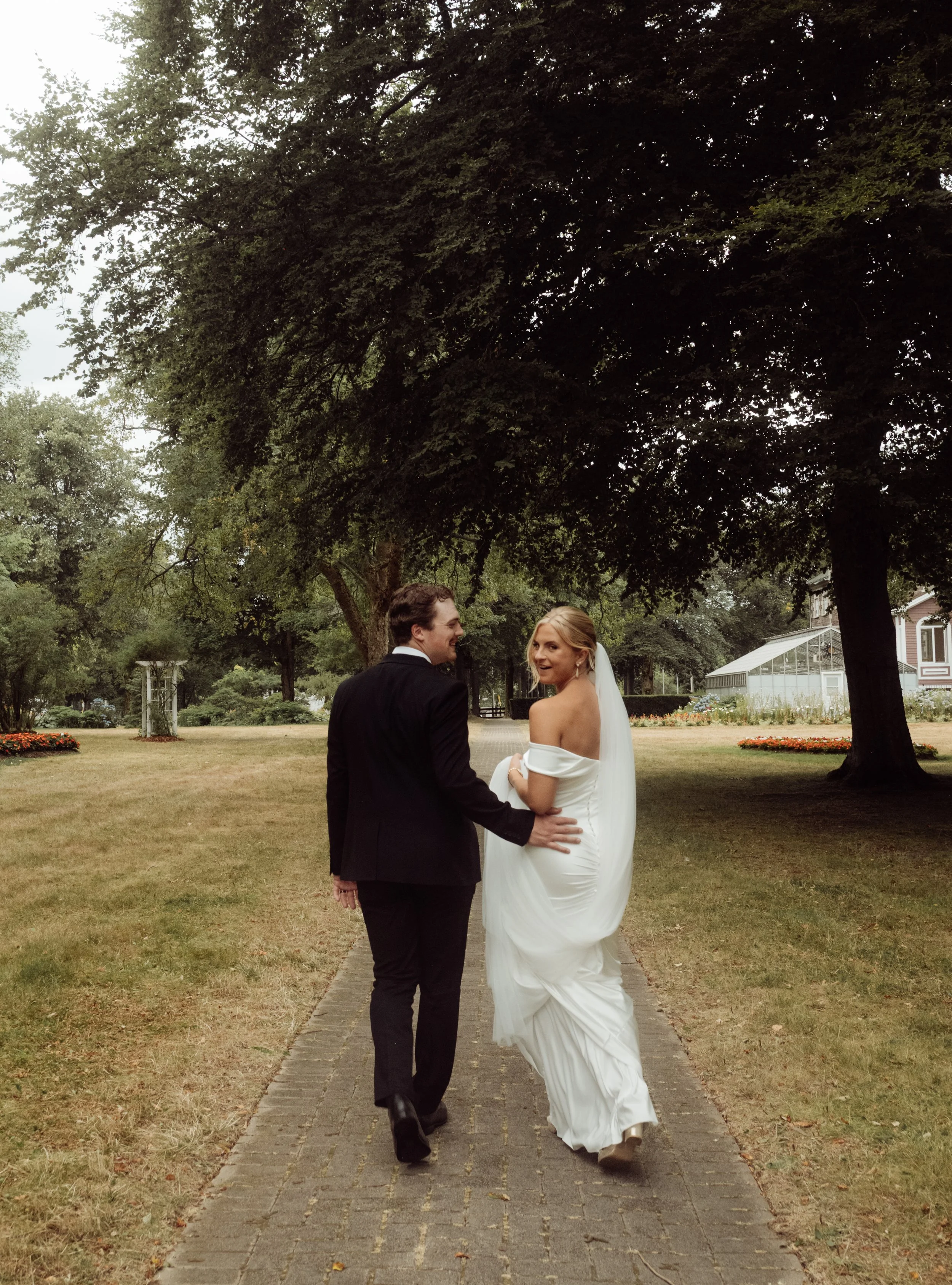 L & M  Sneak Peek | R Pardy Photography-99.jpg