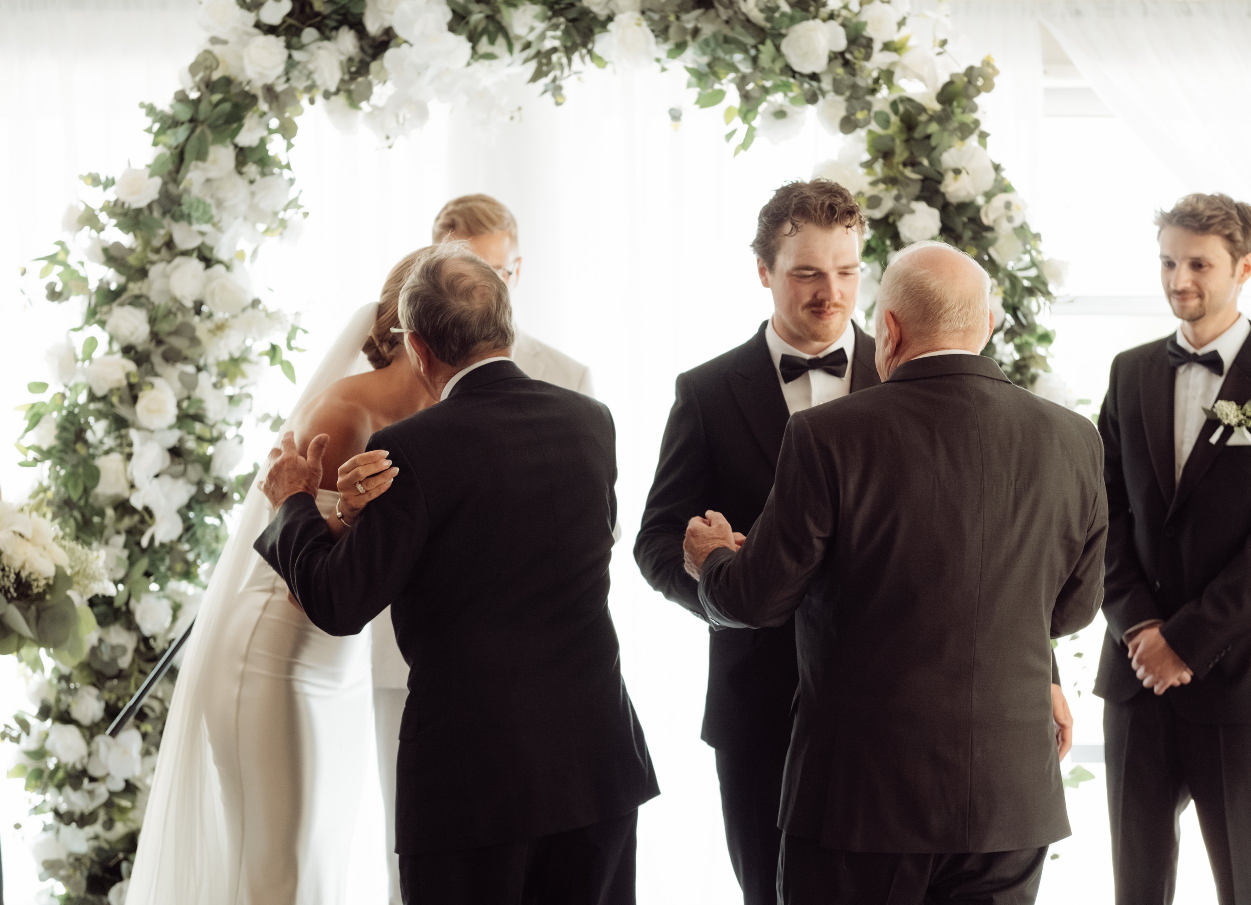 L & M  Sneak Peek | R Pardy Photography-45.jpg