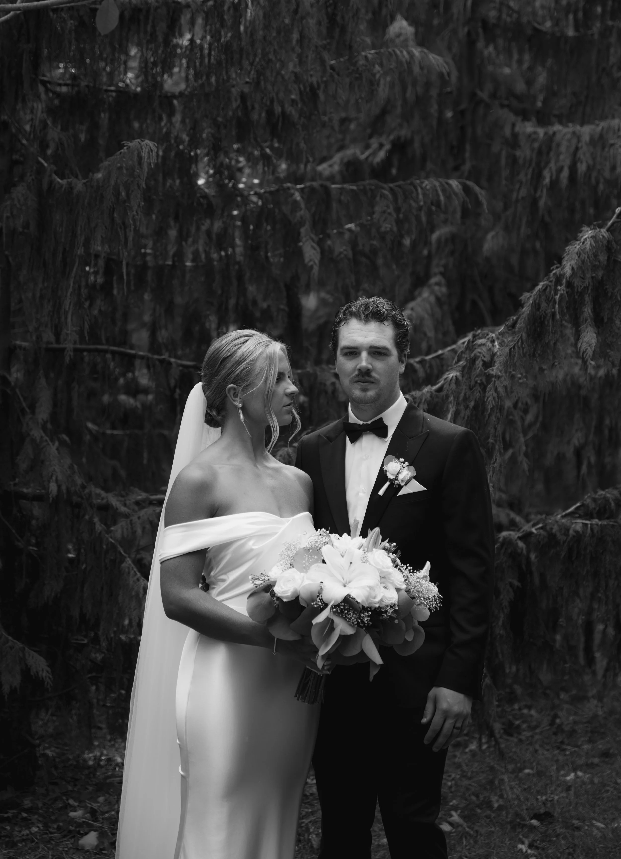 L & M  Sneak Peek | R Pardy Photography-60.jpg