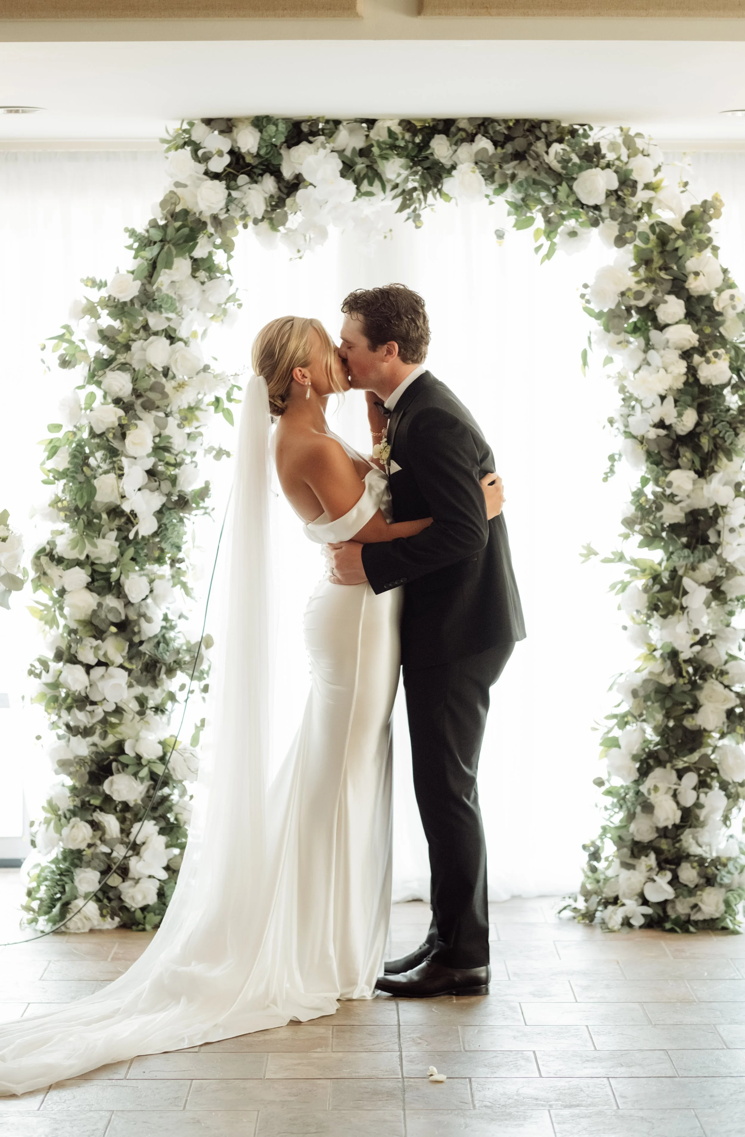 L & M  Sneak Peek | R Pardy Photography-48.jpg