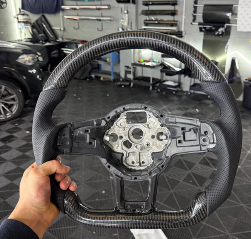 VK GOLF MK7/7.5 CARBON FIBRE STEERING WHEEL