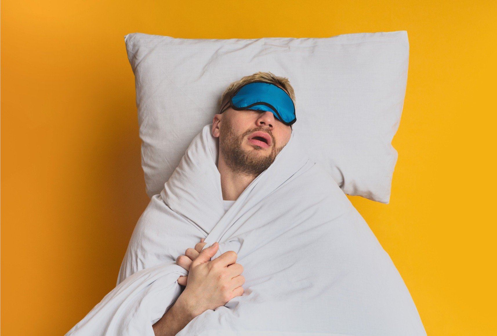 It's Friday. The weekend is yours. 🎉

Go ahead - sleep in. You've earned it.

But if you're waking up on Saturday morning still exhausted, still foggy, still reaching for the coffee before your eyes are fully open... that's not normal tiredness. Tha