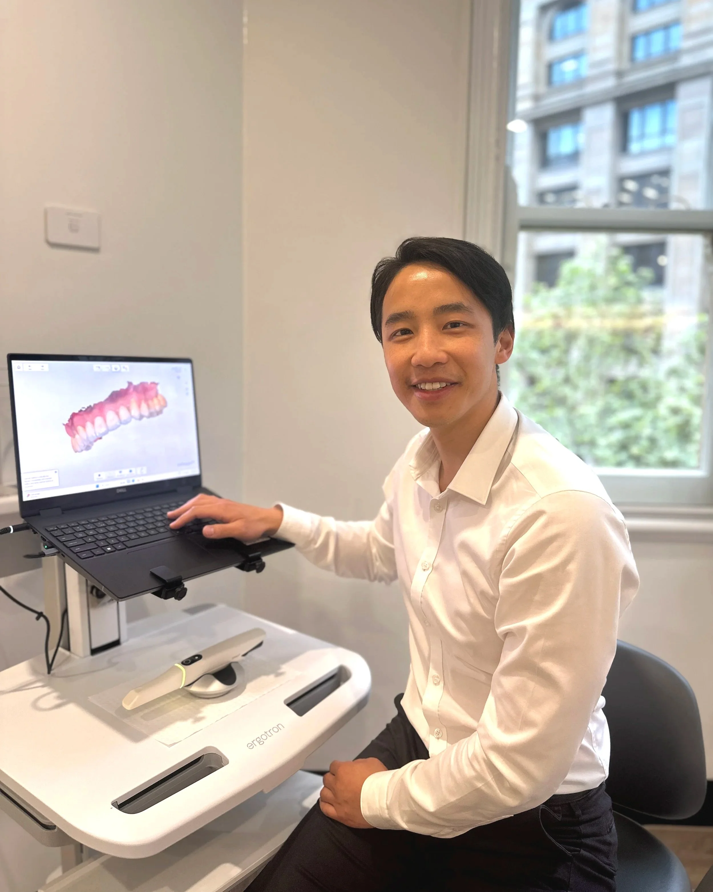 Dr Jeffrey Tho profile image and bio link