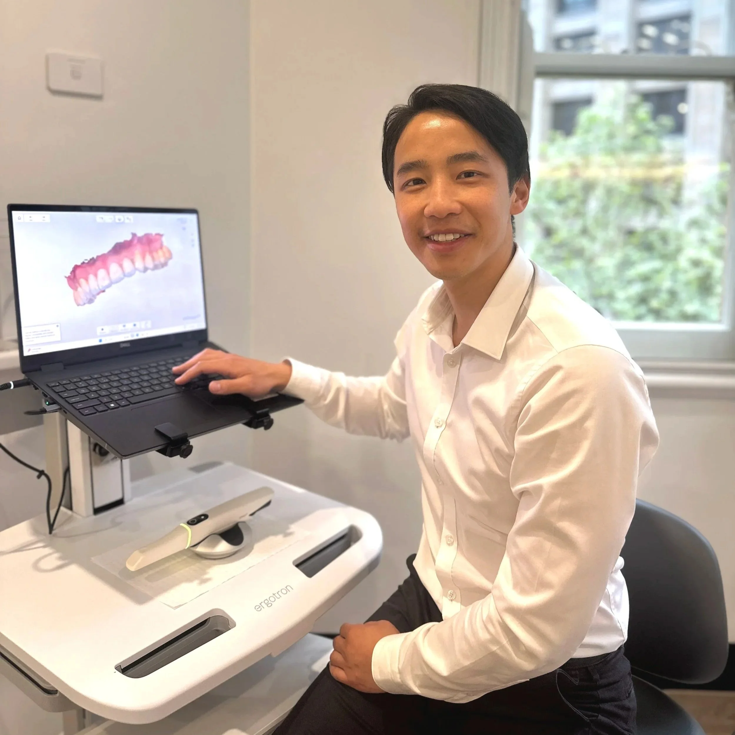 Dr Jeffrey Tho profile image and bio