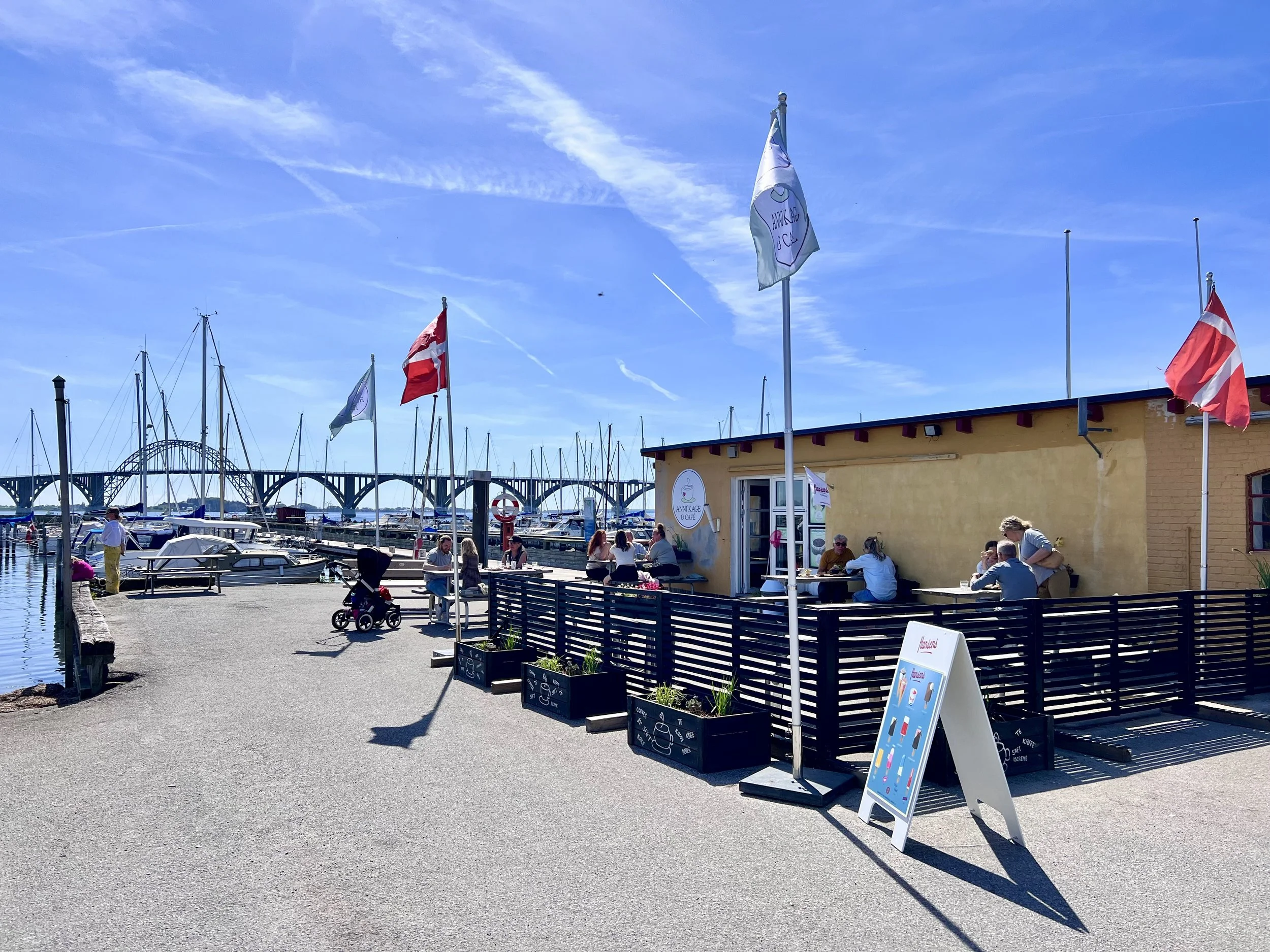 Havudsigt fra cafeens udendørsområde