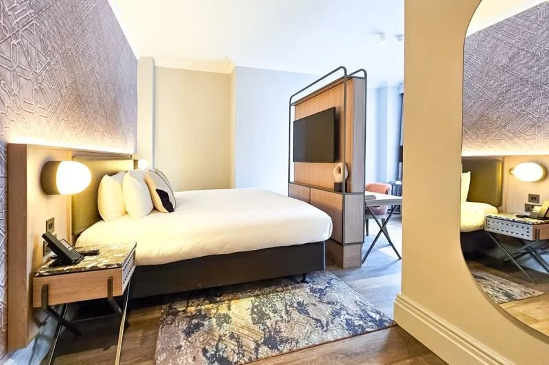 Met Hotel Leeds 4.jpg