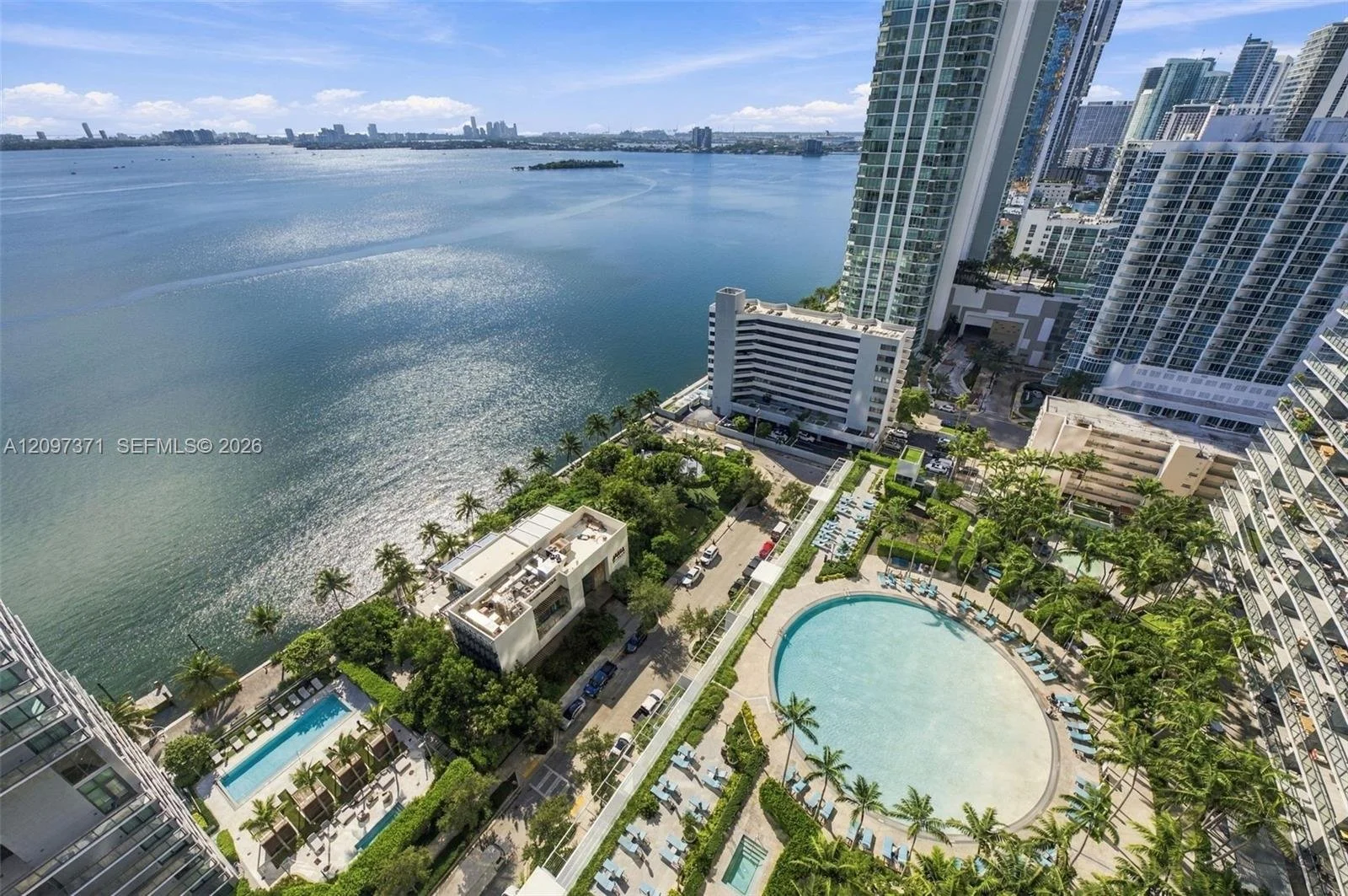 Paraiso-bay-condo-arial.jpeg