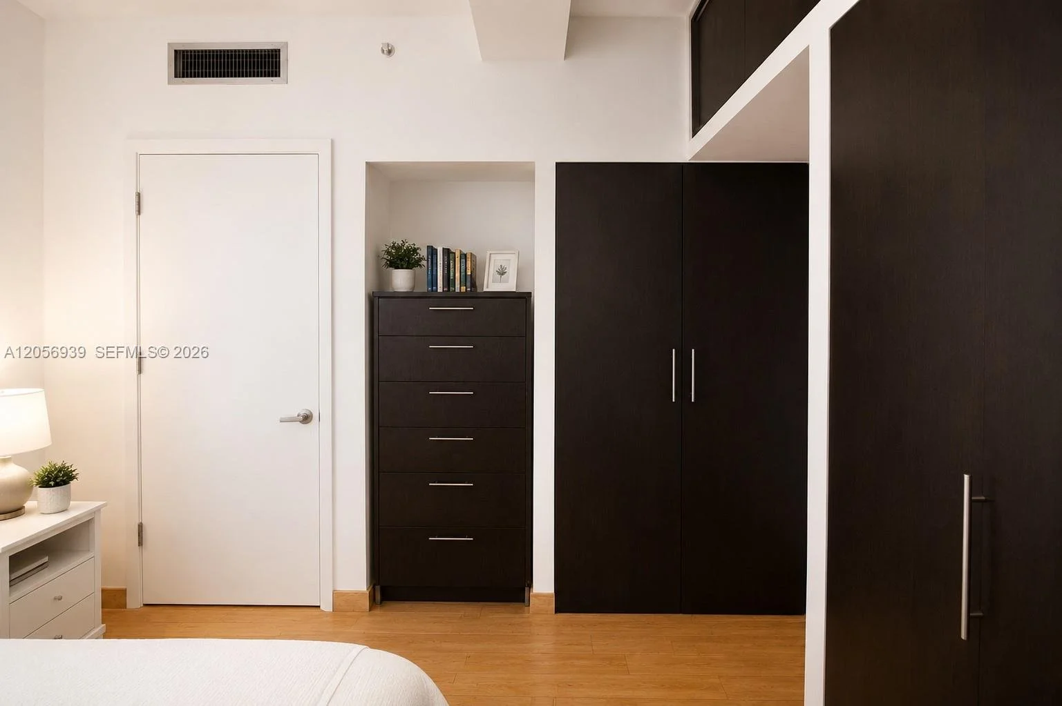Neo Vertika bedroom2.jpeg